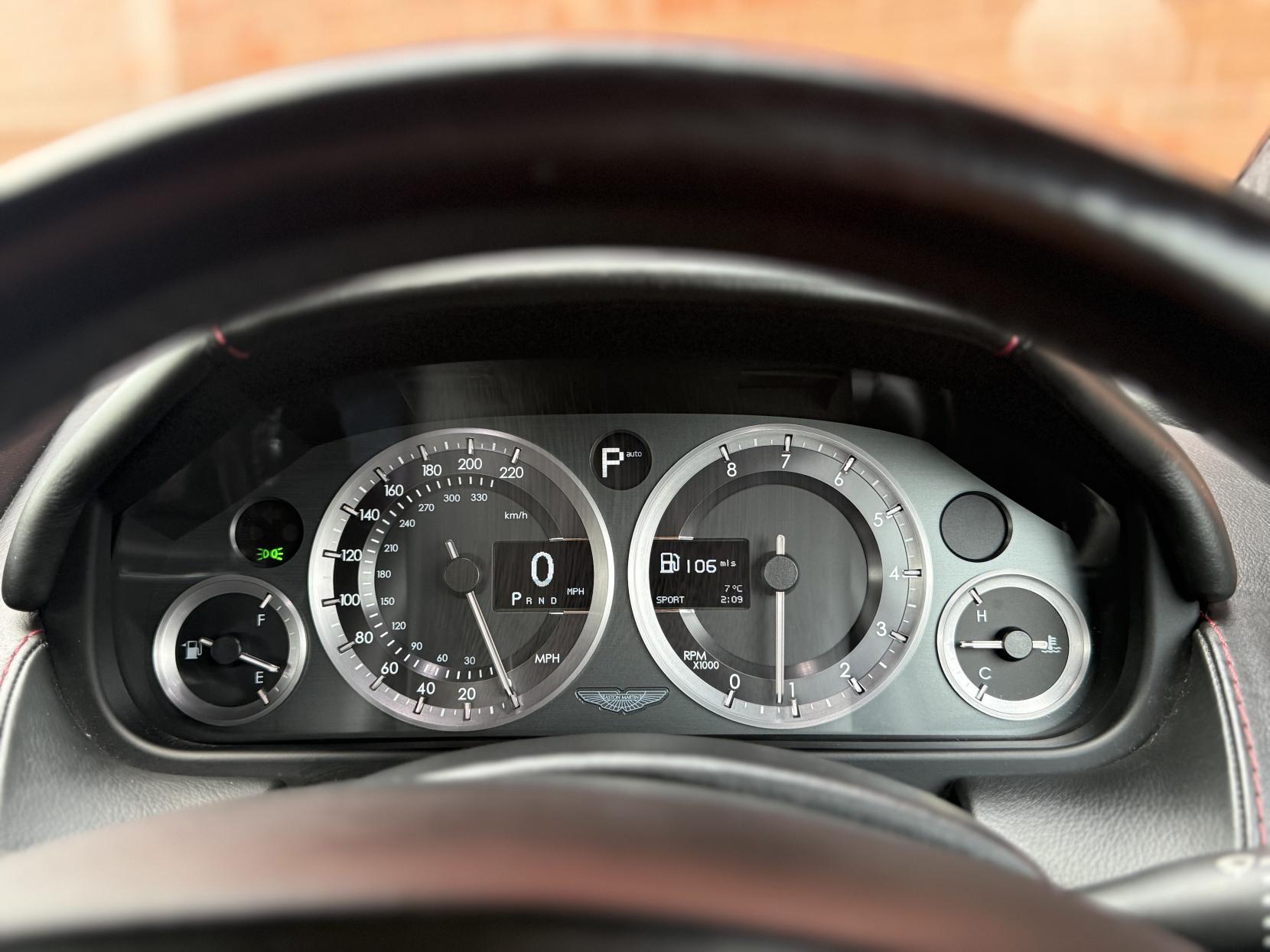 Aston Martin Rapide S 6.0 V12 S Saloon 4dr Petrol T-TronicII Euro 5 (550 bhp)