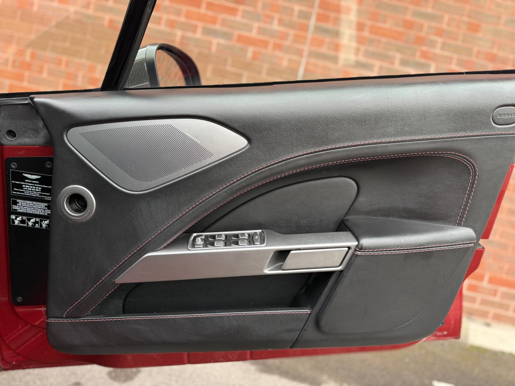 Aston Martin Rapide S 6.0 V12 S Saloon 4dr Petrol T-TronicII Euro 5 (550 bhp)