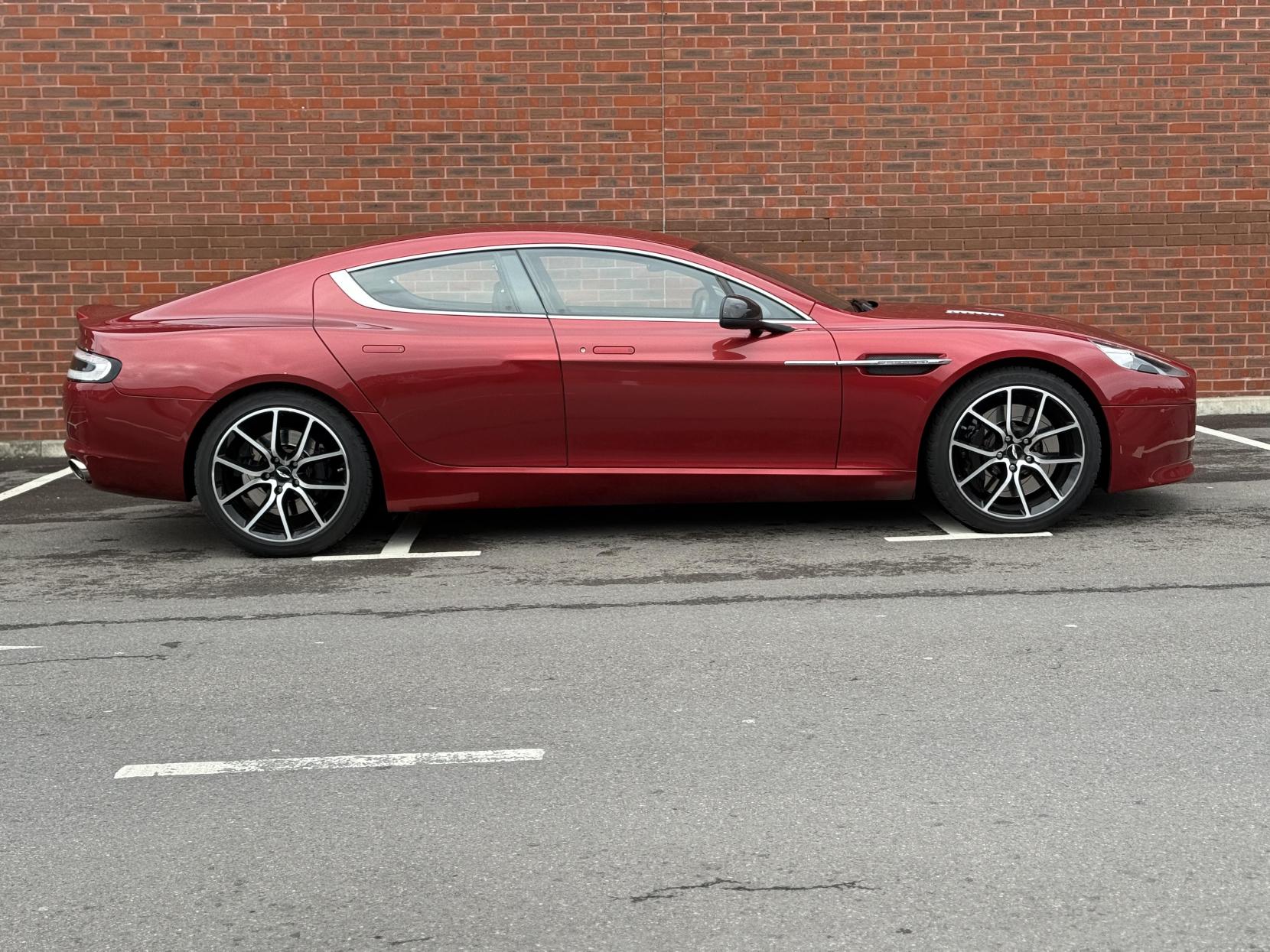 Aston Martin Rapide S 6.0 V12 S Saloon 4dr Petrol T-TronicII Euro 5 (550 bhp)