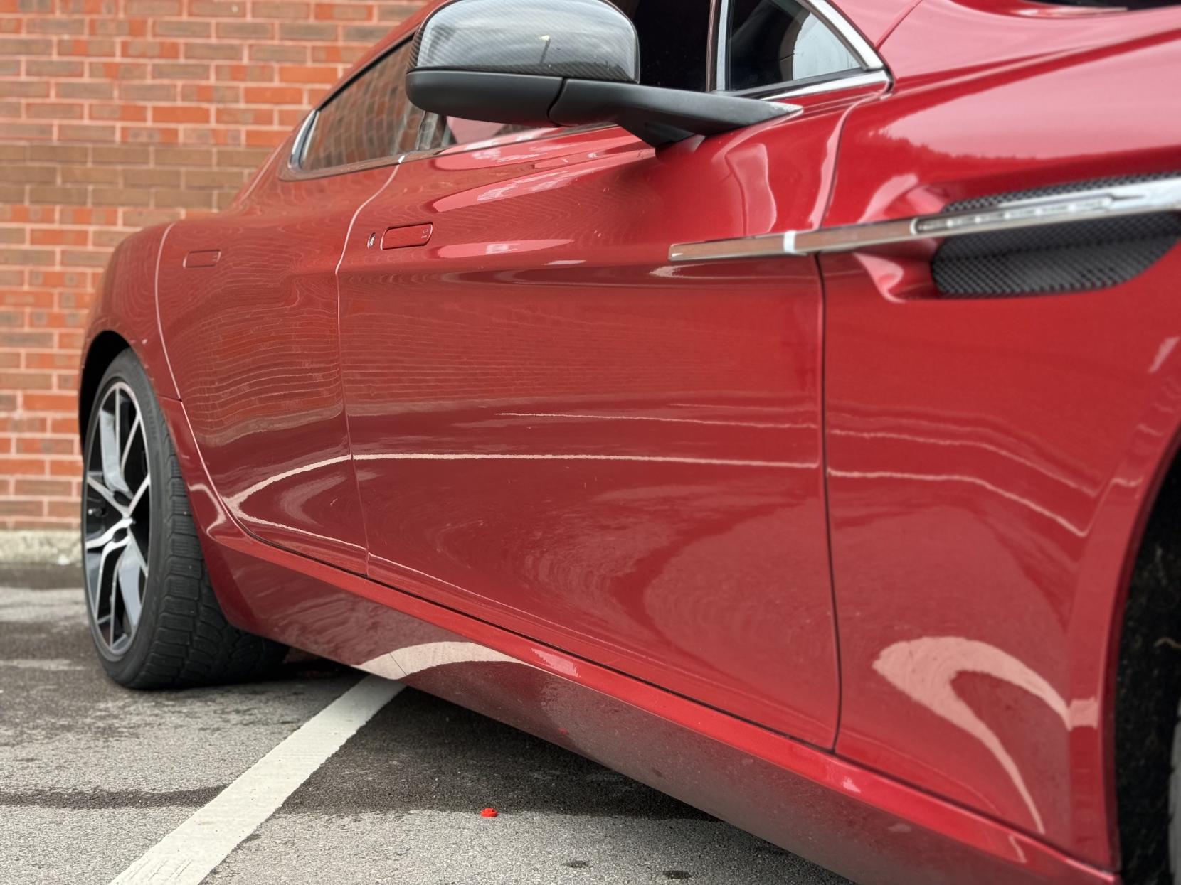 Aston Martin Rapide S 6.0 V12 S Saloon 4dr Petrol T-TronicII Euro 5 (550 bhp)