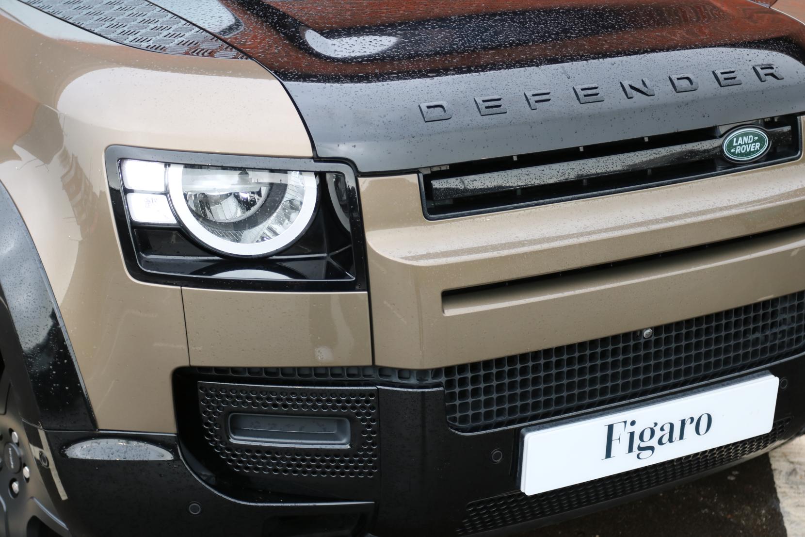 Land Rover Defender 110 2.0 SD4 S SUV 5dr Diesel Auto 4WD Euro 6 (s/s) (200 ps)