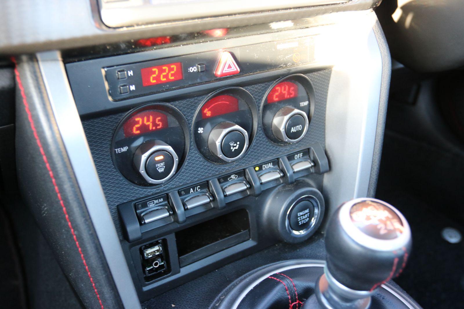 Toyota GT86 2.0 Boxer D-4S Coupe 2dr Petrol Manual Euro 5 (200 ps)