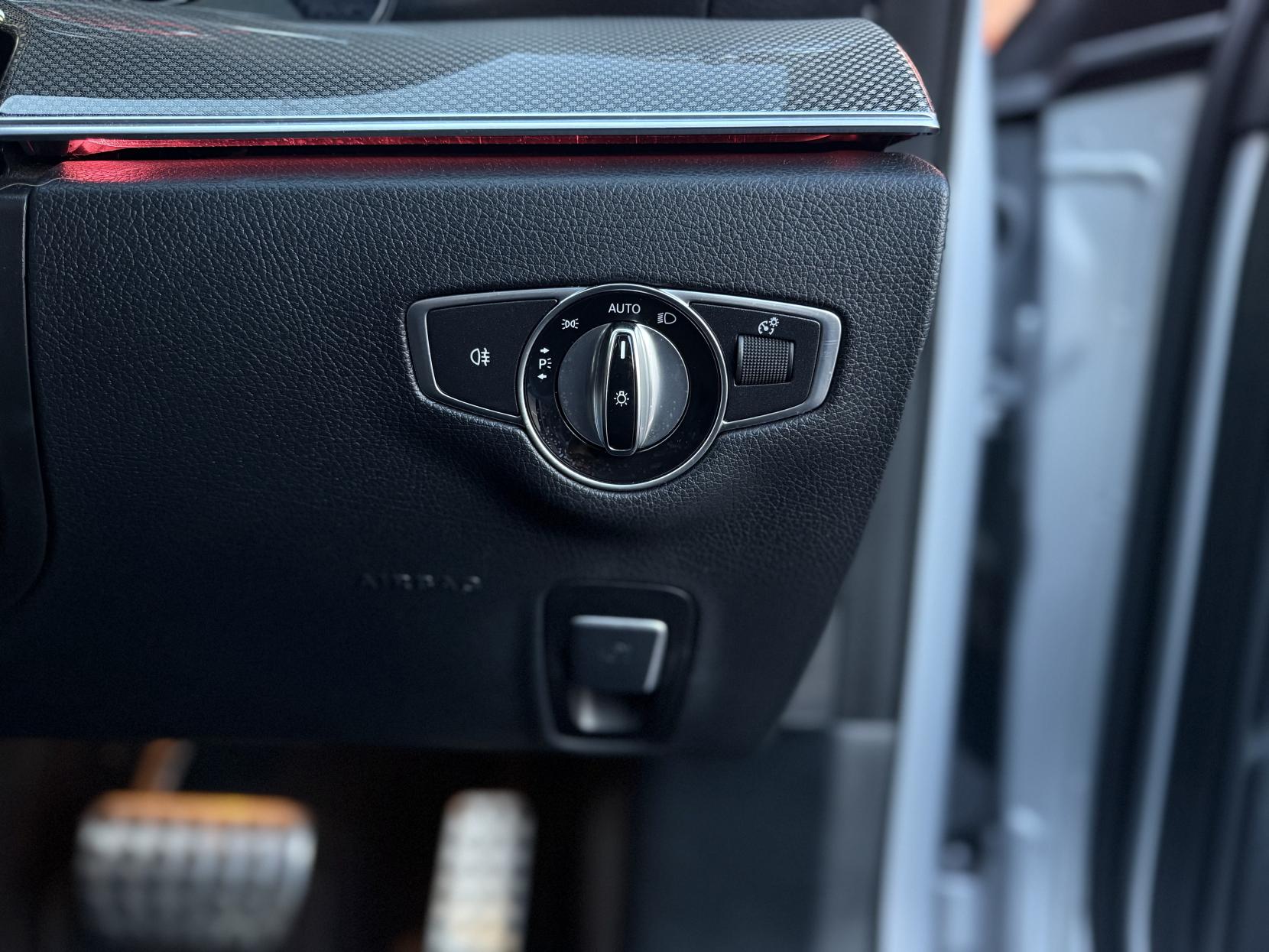 Mercedes-Benz E Class 2.0 E220d AMG Line (Premium Plus) Saloon 4dr Diesel G-Tronic+ Euro 6 (s/s) (194 ps)