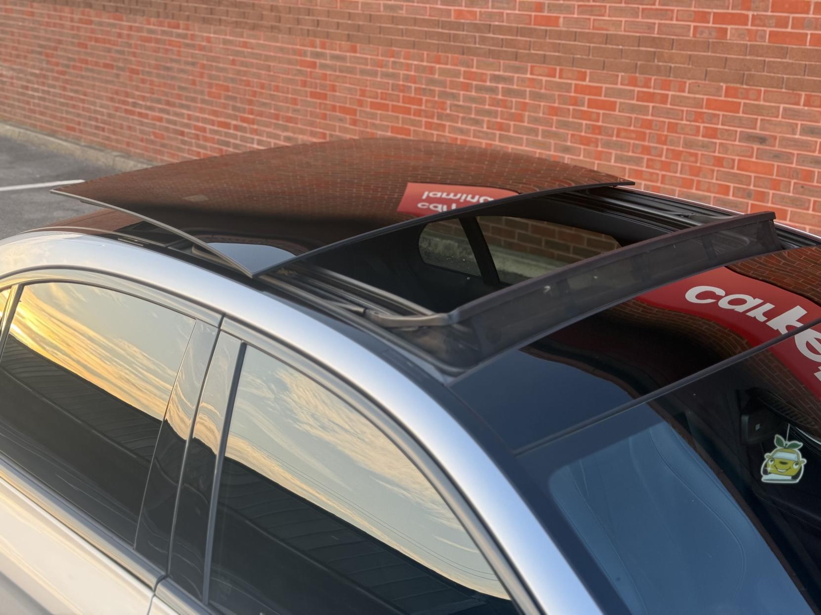 Mercedes-Benz E Class 2.0 E220d AMG Line (Premium Plus) Saloon 4dr Diesel G-Tronic+ Euro 6 (s/s) (194 ps)