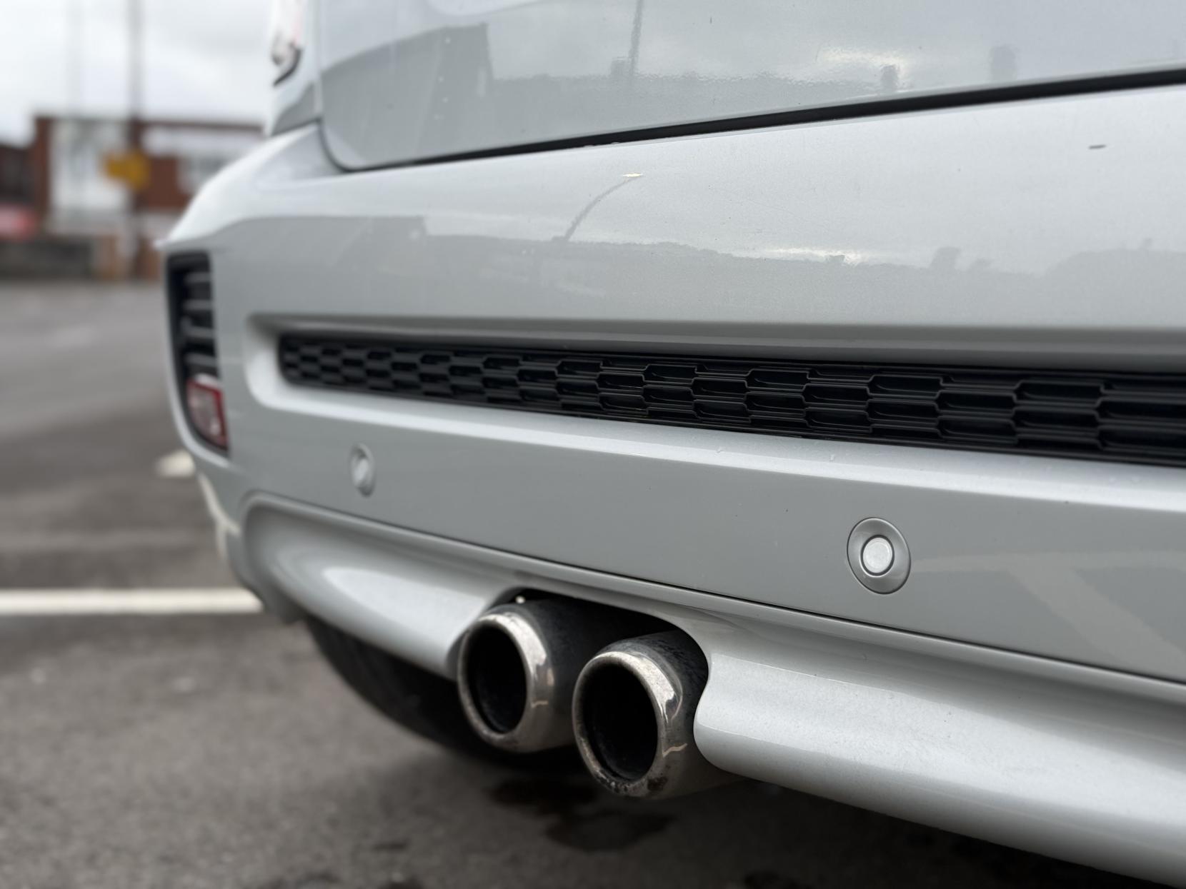 MINI Hatch 1.6 Cooper S Hatchback 3dr Petrol Manual Euro 5 (s/s) (184 ps)