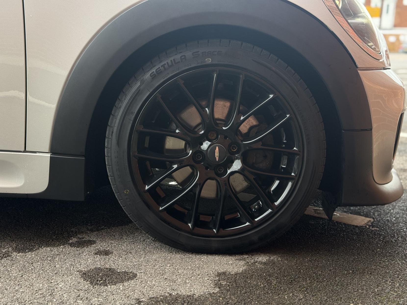 MINI Hatch 1.6 Cooper S Hatchback 3dr Petrol Manual Euro 5 (s/s) (184 ps)