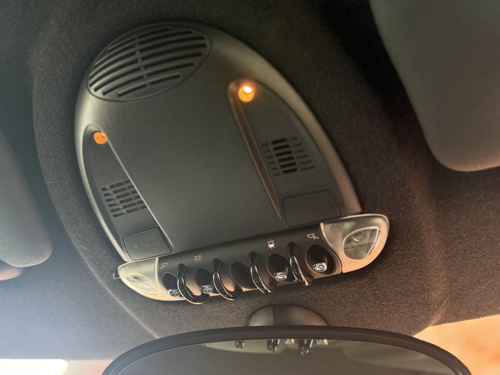 MINI Hatch 1.6 Cooper S Hatchback 3dr Petrol Manual Euro 5 (s/s) (184 ps)