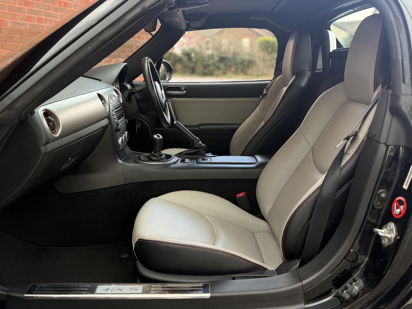 Mazda MX-5 2.0i Kuro Roadster 2dr Petrol Manual Euro 5 (160 ps)