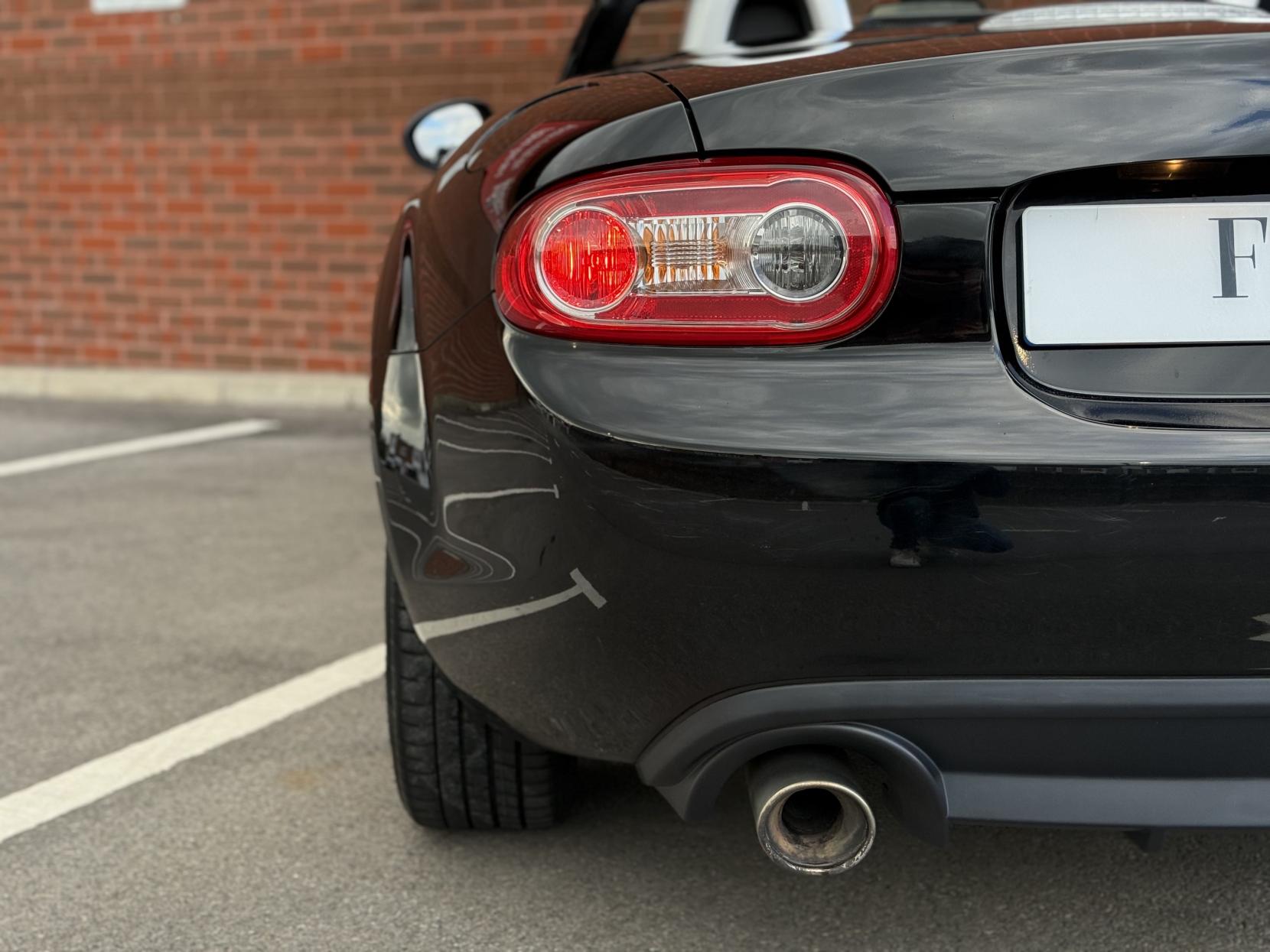 Mazda MX-5 2.0i Kuro Roadster 2dr Petrol Manual Euro 5 (160 ps)