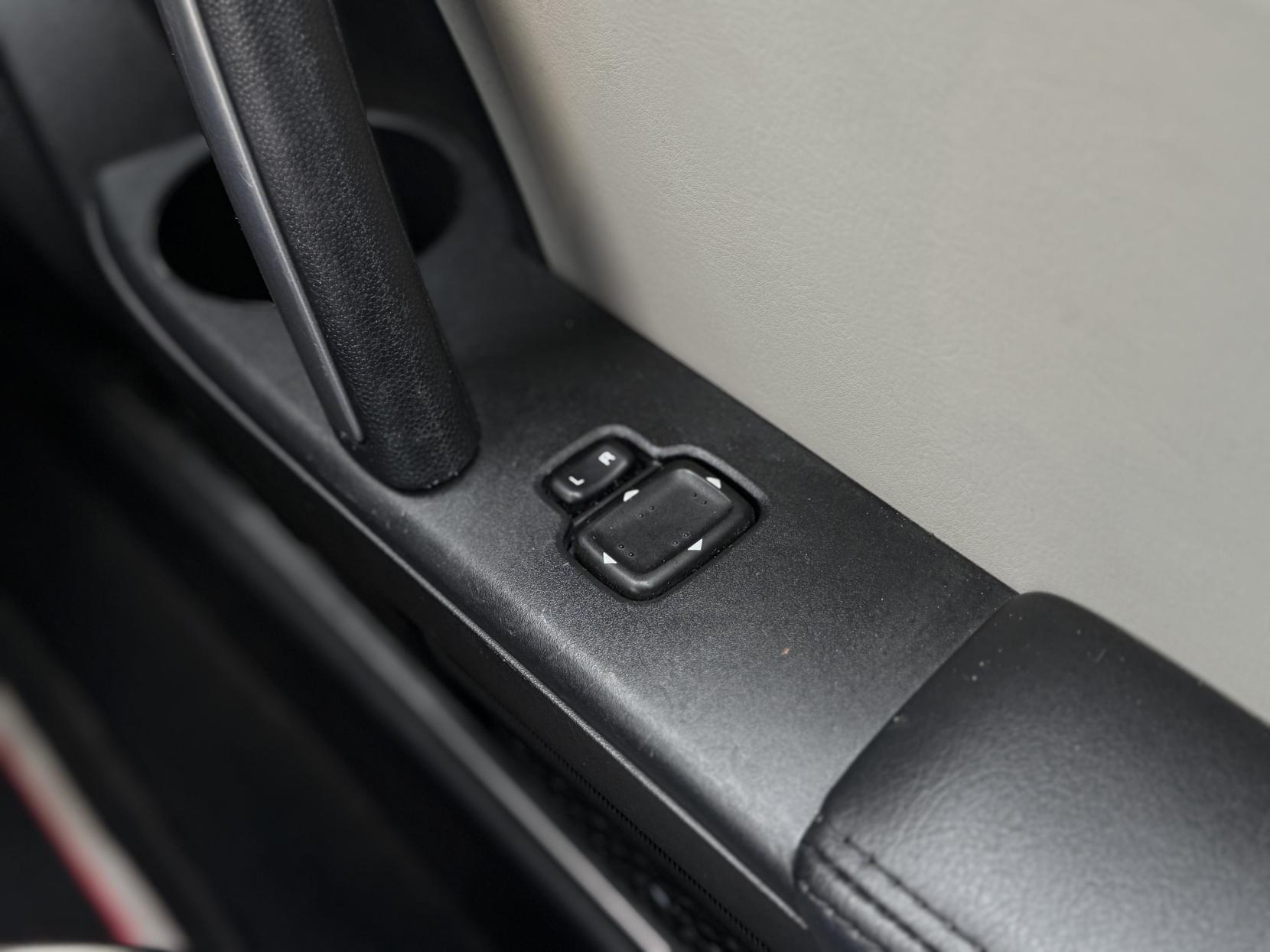 Mazda MX-5 2.0i Kuro Roadster 2dr Petrol Manual Euro 5 (160 ps)