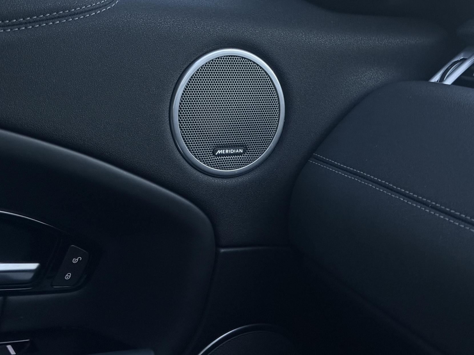 Land Rover Range Rover Evoque 2.0 TD4 HSE Dynamic SUV 5dr Diesel Auto 4WD Euro 6 (s/s) (180 ps)