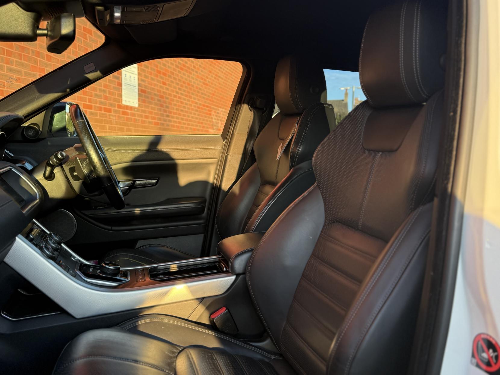 Land Rover Range Rover Evoque 2.0 TD4 HSE Dynamic SUV 5dr Diesel Auto 4WD Euro 6 (s/s) (180 ps)