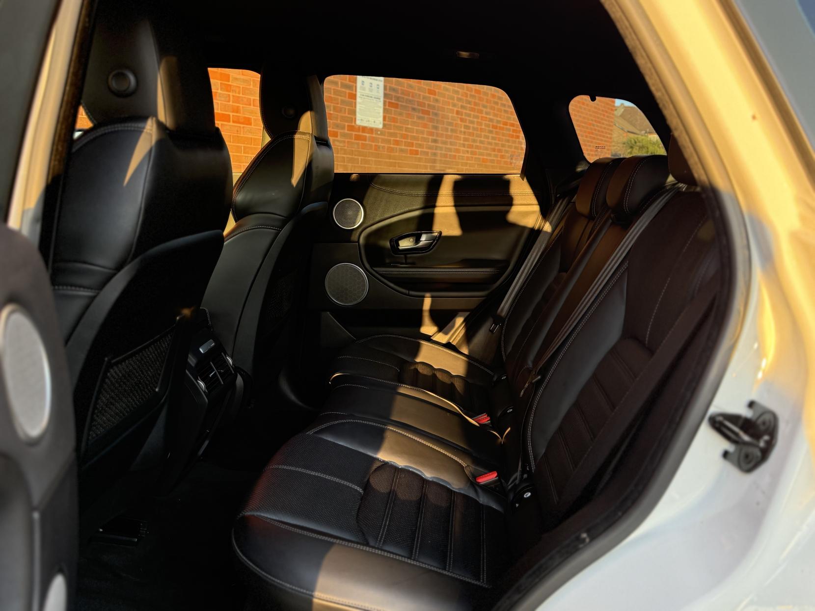 Land Rover Range Rover Evoque 2.0 TD4 HSE Dynamic SUV 5dr Diesel Auto 4WD Euro 6 (s/s) (180 ps)