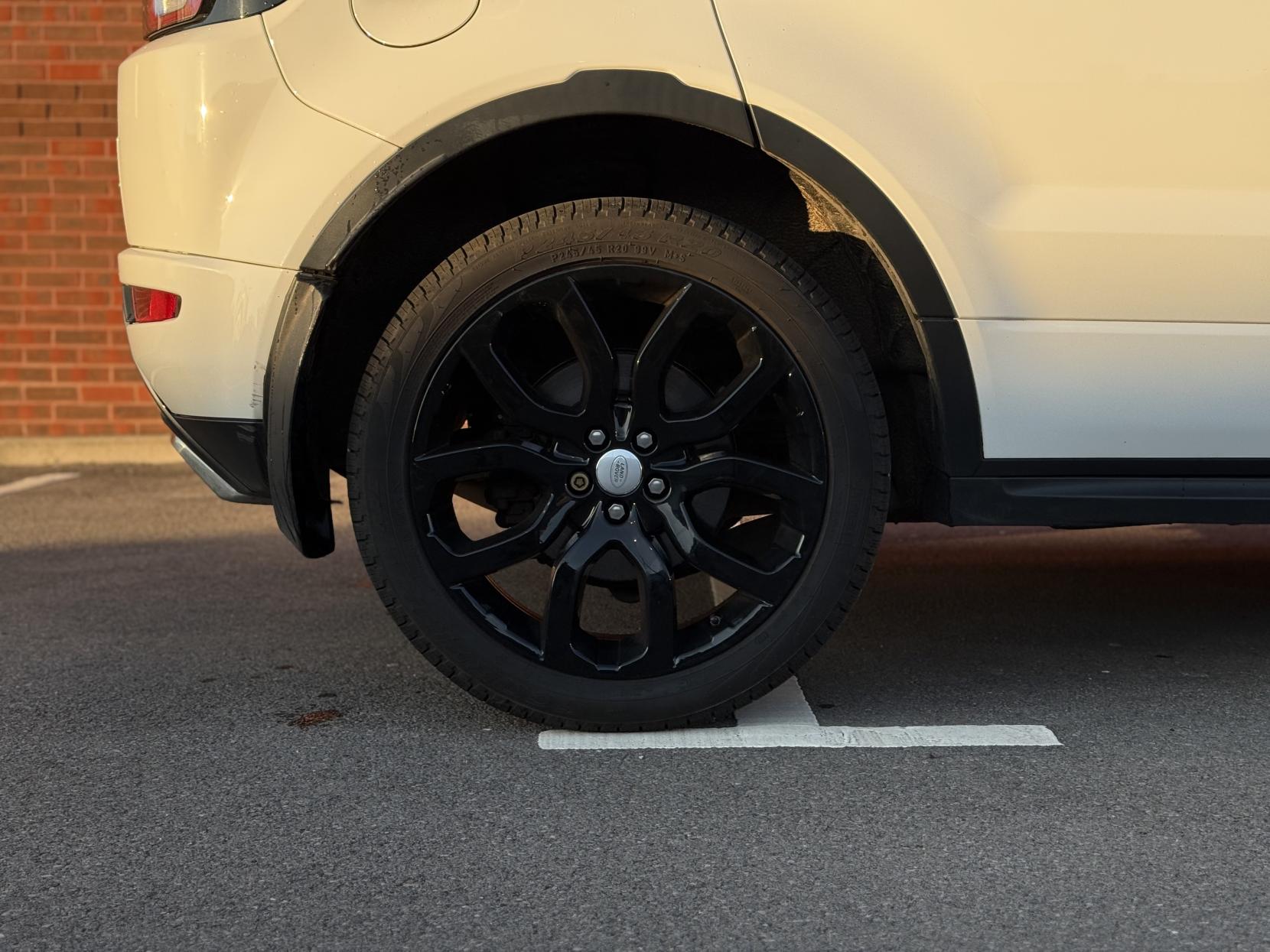 Land Rover Range Rover Evoque 2.0 TD4 HSE Dynamic SUV 5dr Diesel Auto 4WD Euro 6 (s/s) (180 ps)