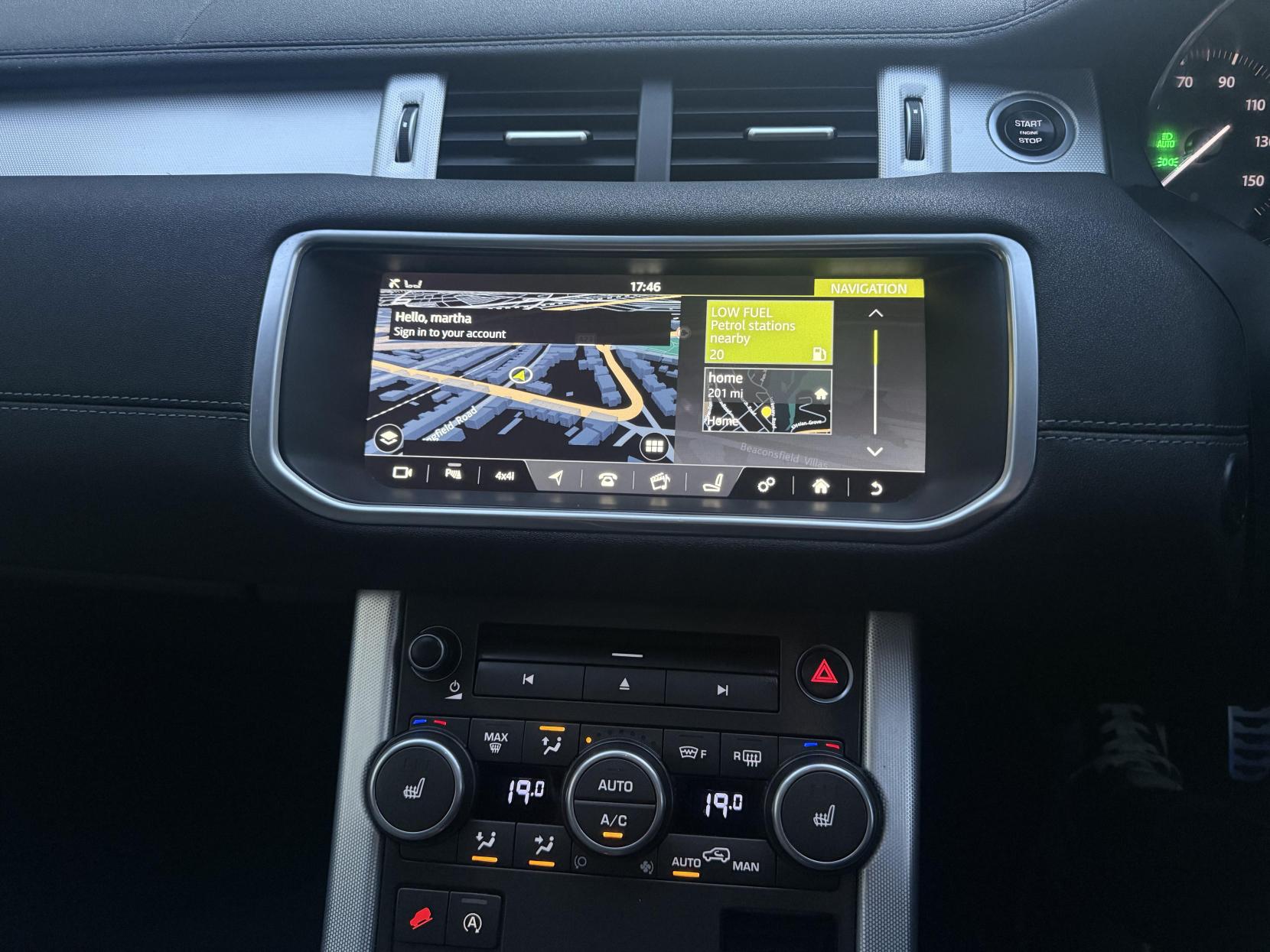 Land Rover Range Rover Evoque 2.0 TD4 HSE Dynamic SUV 5dr Diesel Auto 4WD Euro 6 (s/s) (180 ps)