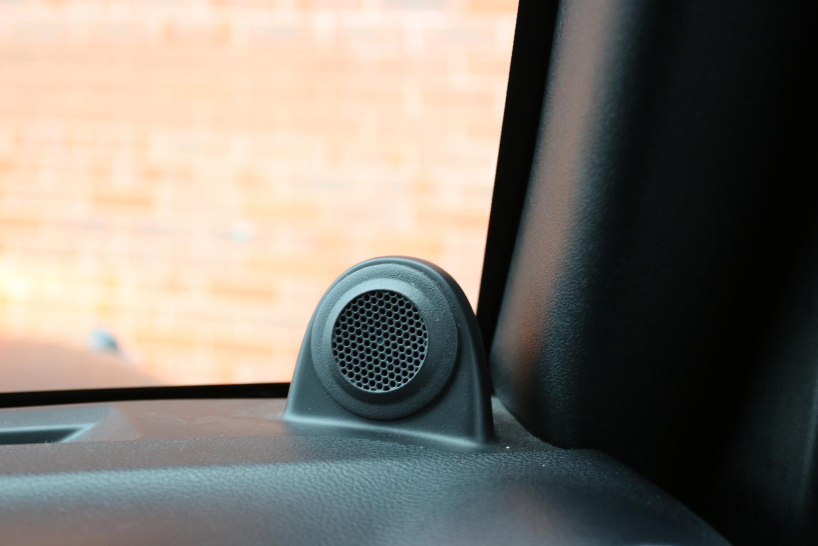 Jeep Wrangler 2.8 CRD Sahara SUV 2dr Diesel Auto 4WD Euro 5 (197 bhp)