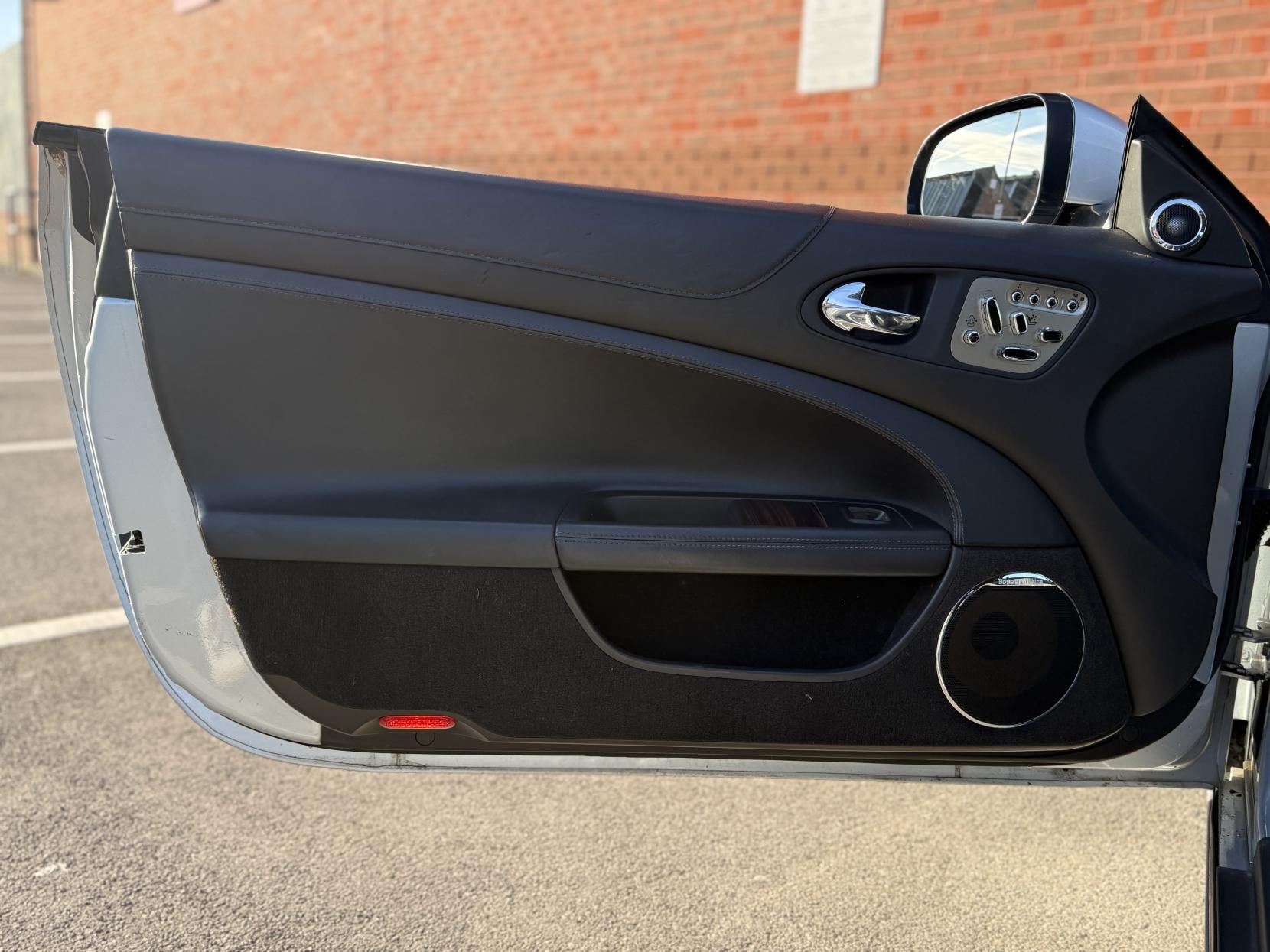 Jaguar XK 5.0 V8 Portfolio Convertible 2dr Petrol Auto Euro 5 (385 ps)