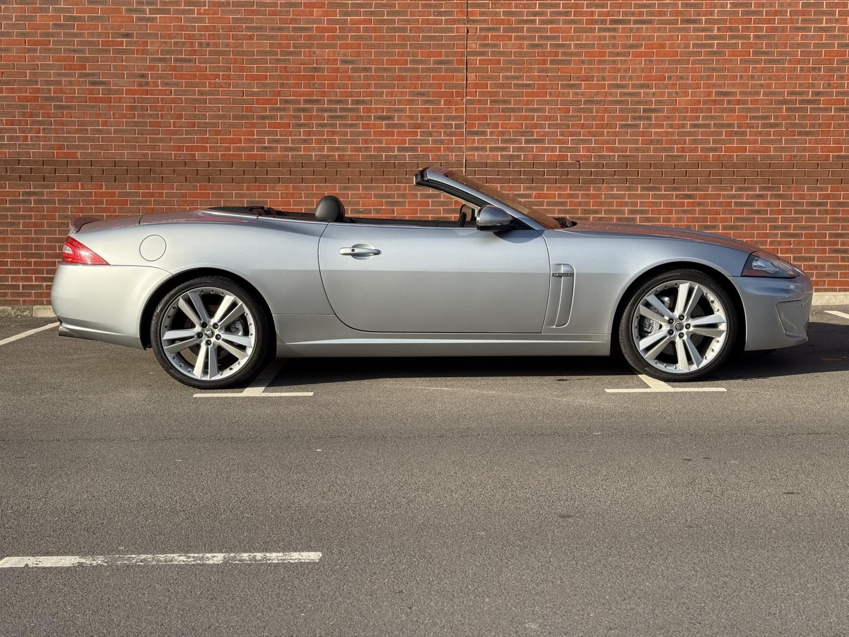 Jaguar XK 5.0 V8 Portfolio Convertible 2dr Petrol Auto Euro 5 (385 ps)