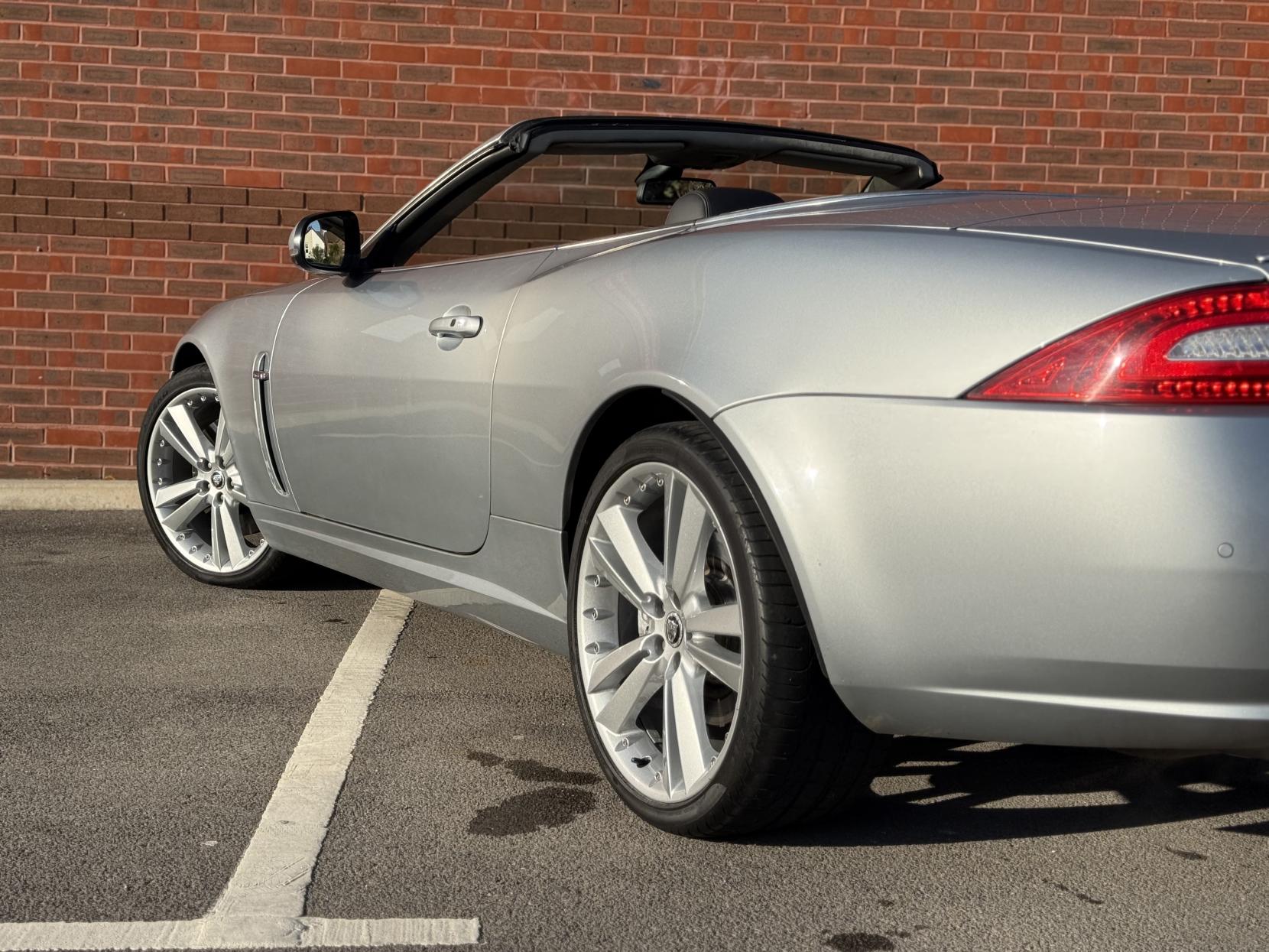 Jaguar XK 5.0 V8 Portfolio Convertible 2dr Petrol Auto Euro 5 (385 ps)