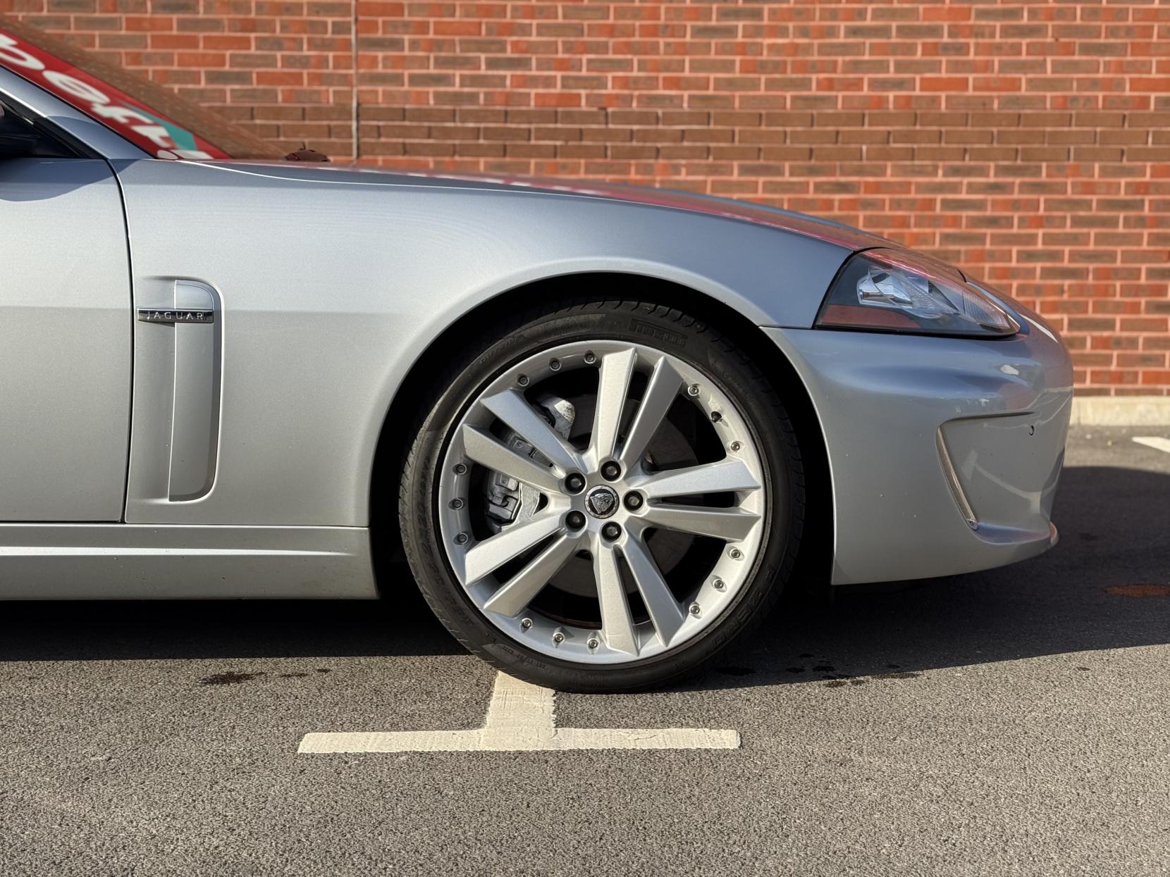 Jaguar XK 5.0 V8 Portfolio Convertible 2dr Petrol Auto Euro 5 (385 ps)