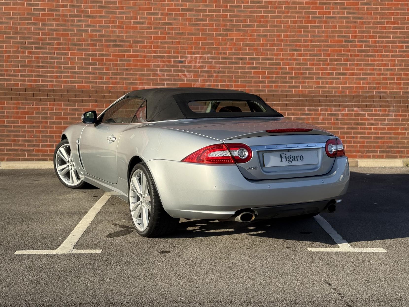 Jaguar XK 5.0 V8 Portfolio Convertible 2dr Petrol Auto Euro 5 (385 ps)