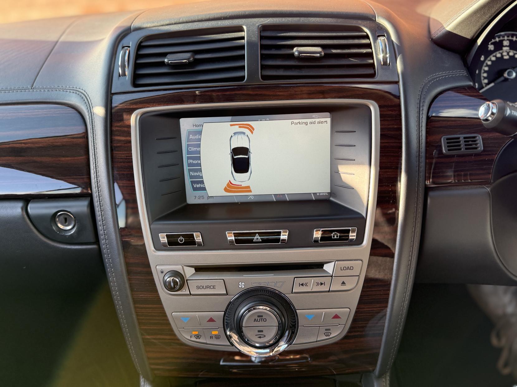 Jaguar XK 5.0 V8 Portfolio Convertible 2dr Petrol Auto Euro 5 (385 ps)