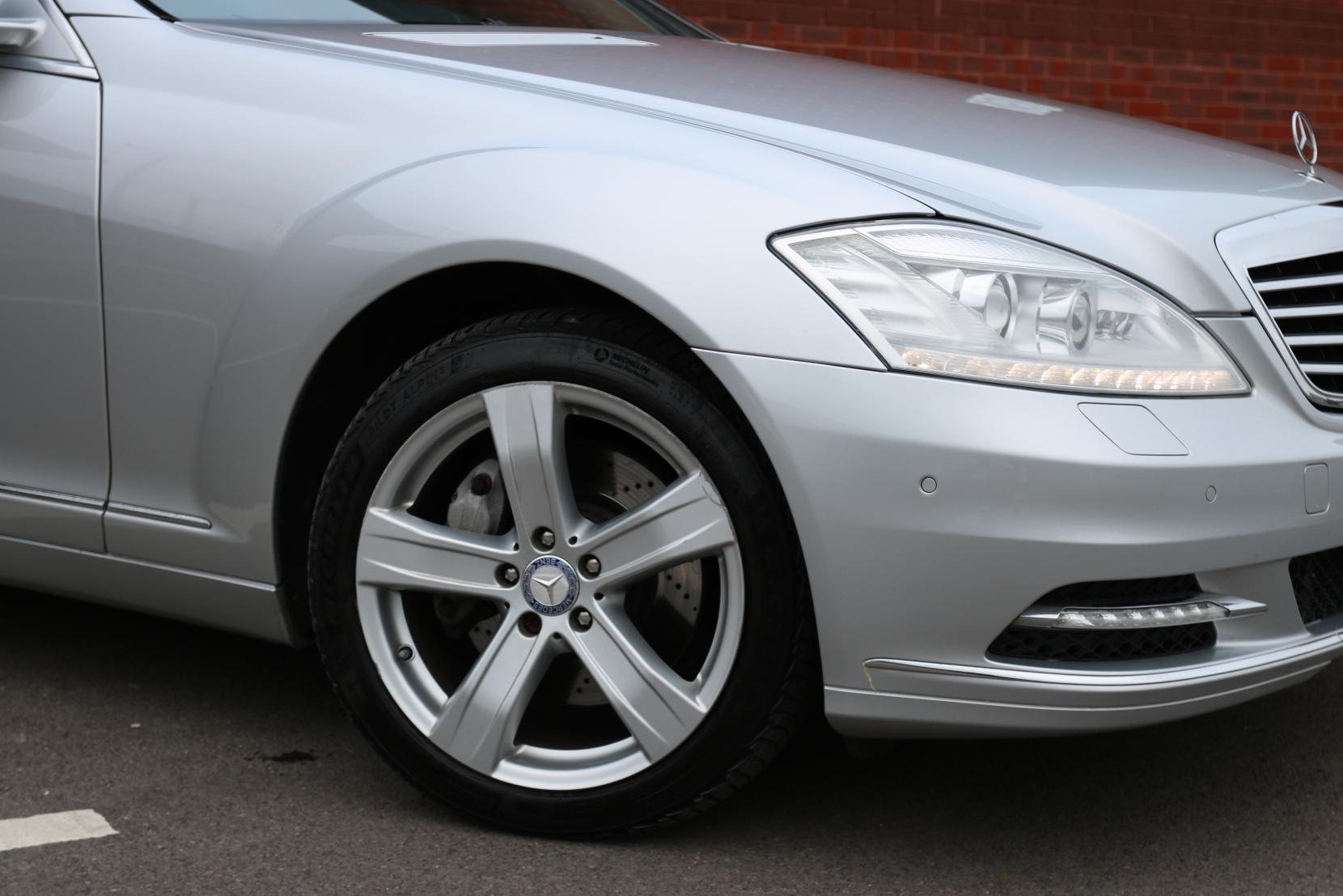 Mercedes-Benz S Class 3.0 S350 V6 BlueTEC Saloon 4dr Diesel G-Tronic+ Euro 6 (s/s) (258 ps)