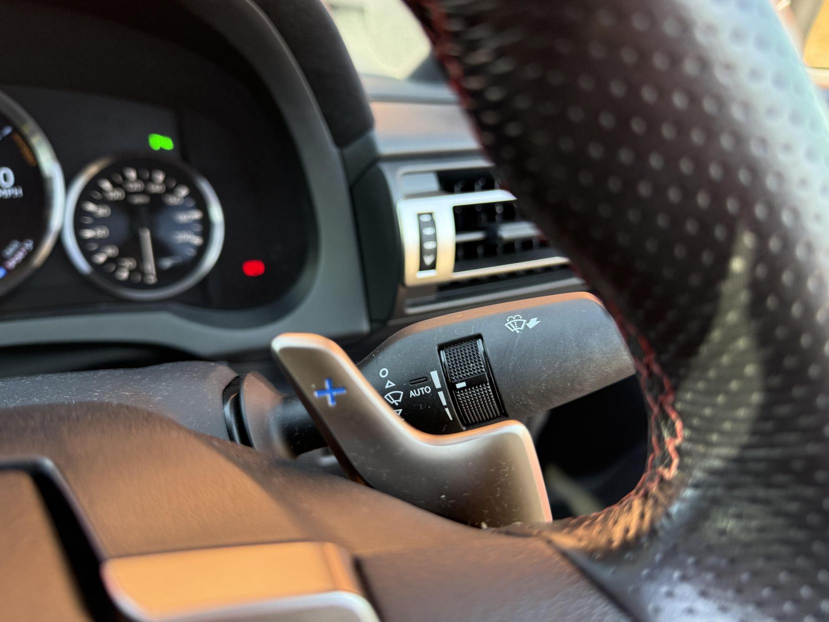 Lexus RC F 5.0 V8 Carbon Coupe 2dr Petrol Auto Euro 6 (463 ps)