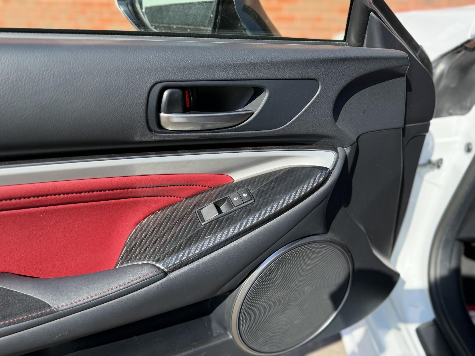 Lexus RC F 5.0 V8 Carbon Coupe 2dr Petrol Auto Euro 6 (463 ps)