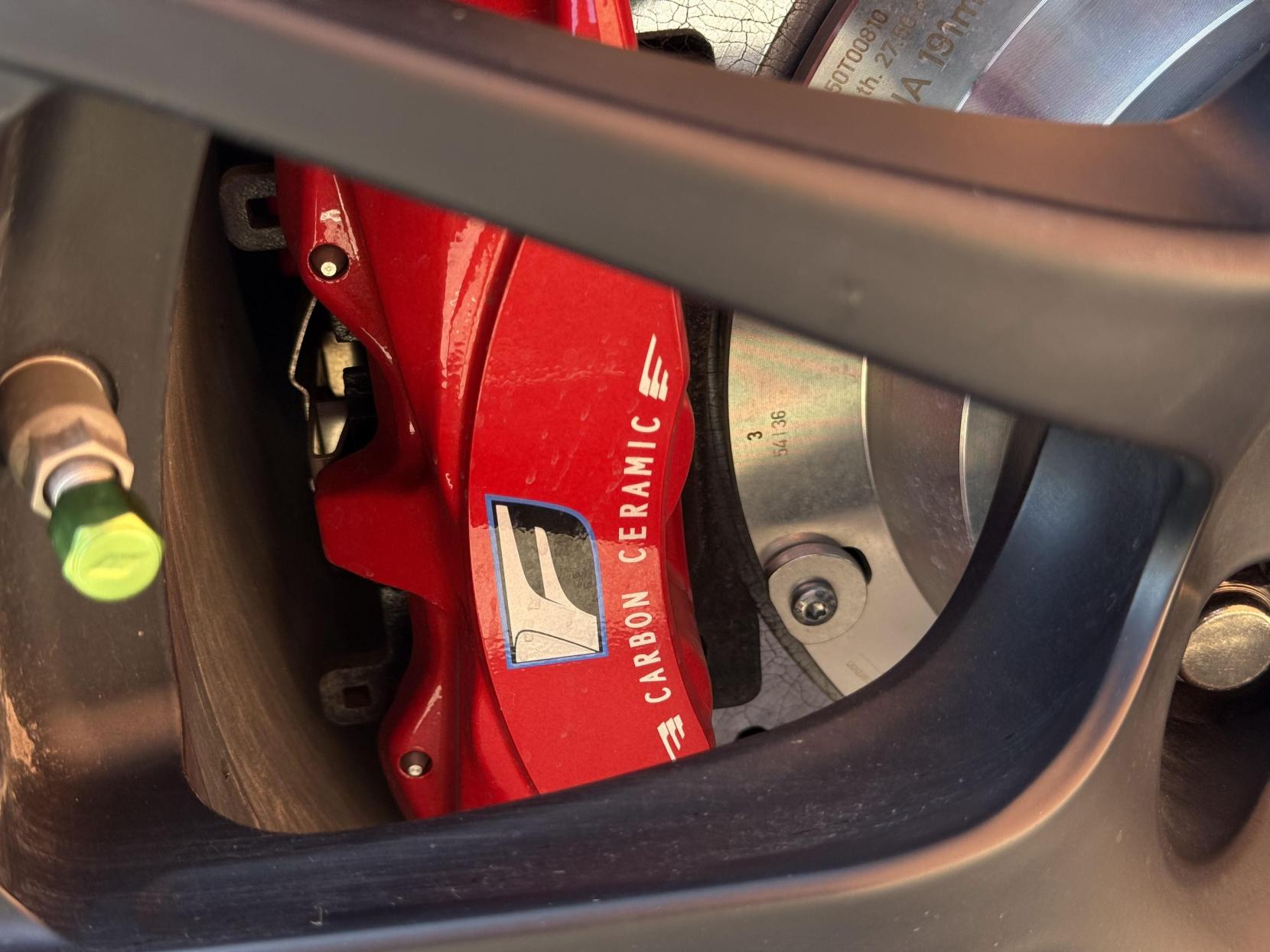 Lexus RC F 5.0 V8 Carbon Coupe 2dr Petrol Auto Euro 6 (463 ps)