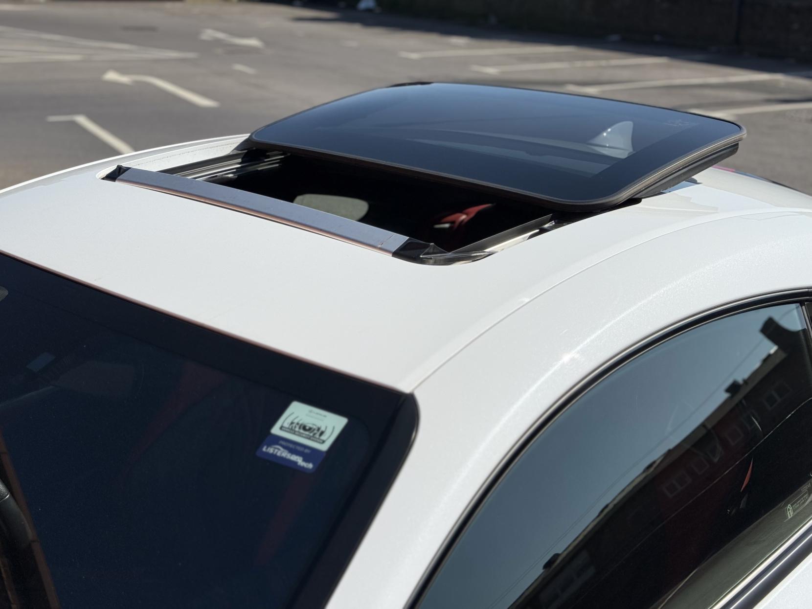 Lexus RC F 5.0 V8 Carbon Coupe 2dr Petrol Auto Euro 6 (463 ps)