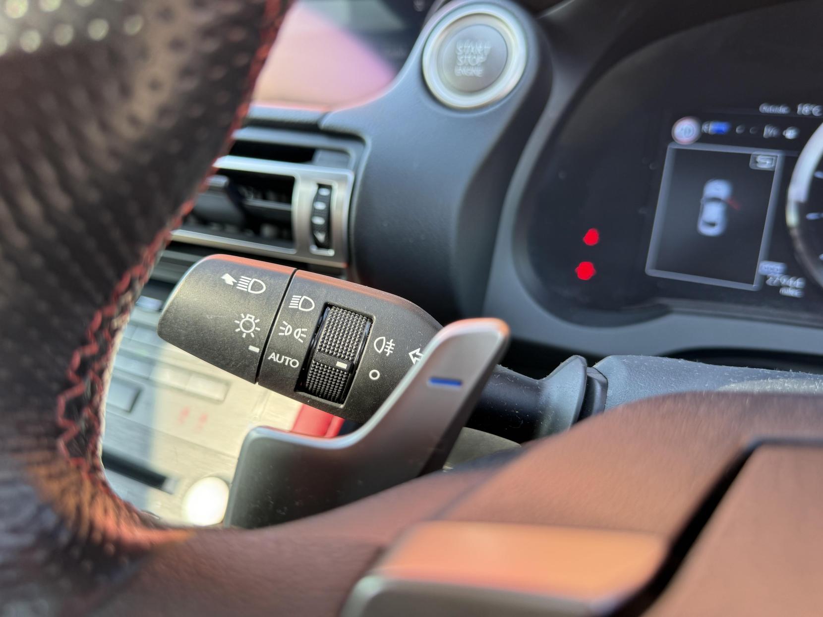 Lexus RC F 5.0 V8 Carbon Coupe 2dr Petrol Auto Euro 6 (463 ps)