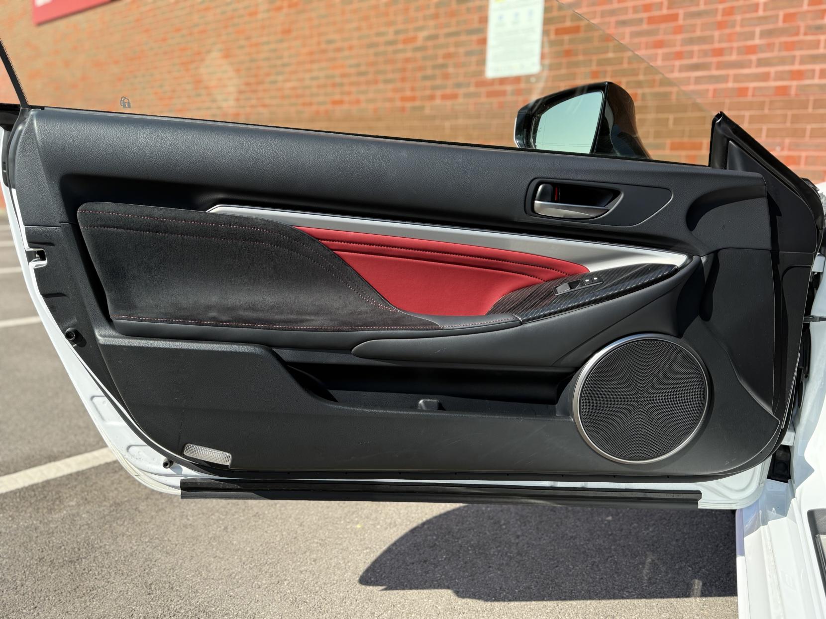 Lexus RC F 5.0 V8 Carbon Coupe 2dr Petrol Auto Euro 6 (463 ps)