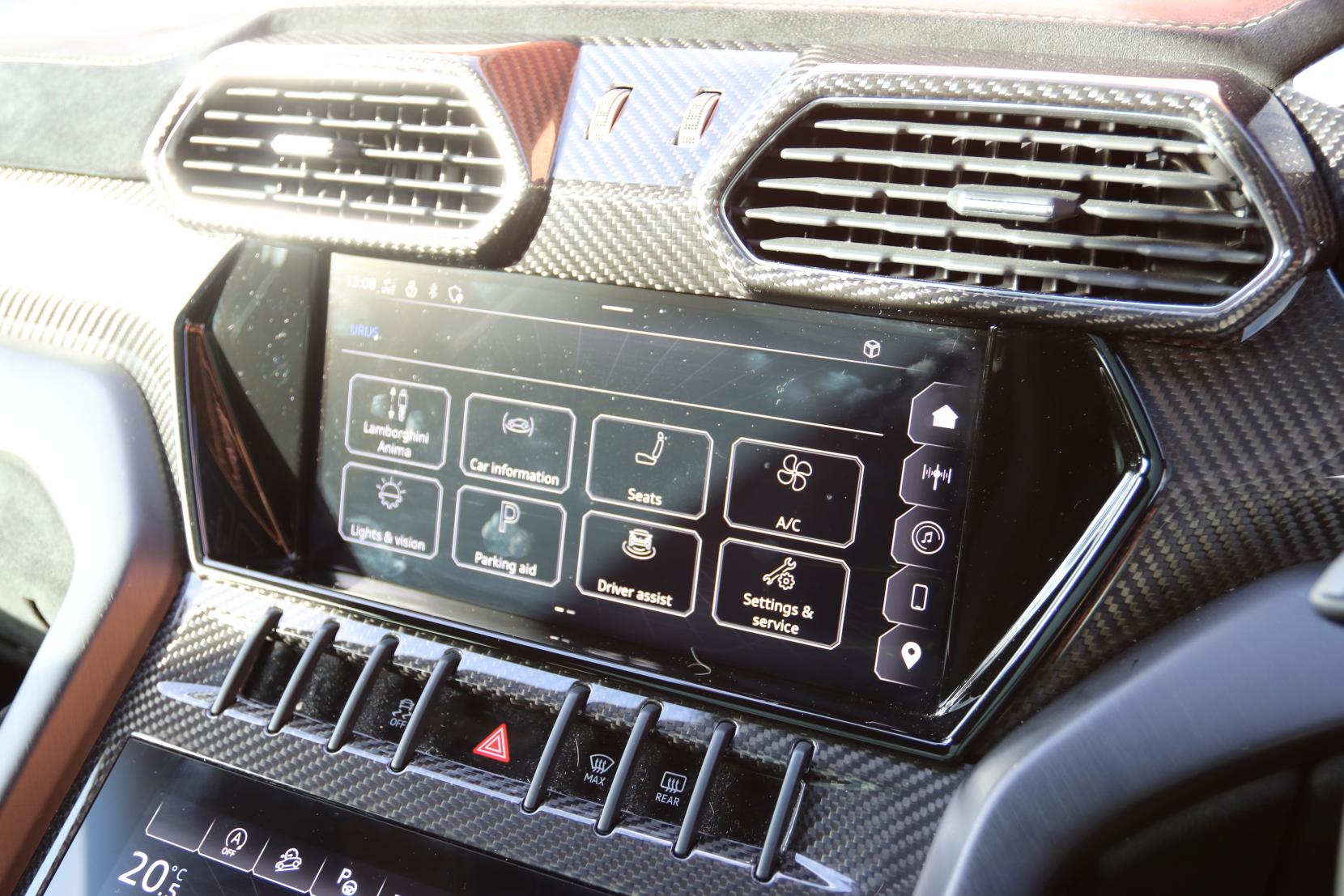 Lamborghini Urus 4.0 V8 BiTurbo Performante SUV 5dr Petrol Auto 4WD Euro 6 (666 ps)