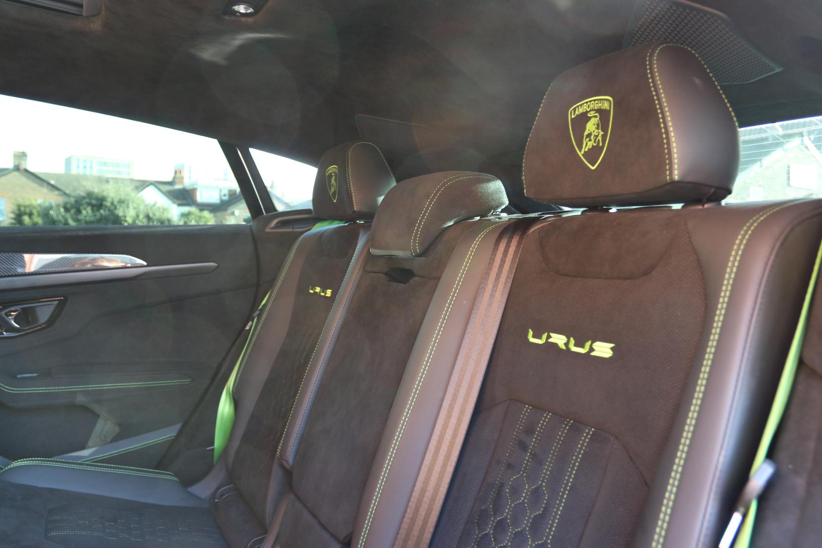 Lamborghini Urus 4.0 V8 BiTurbo Performante SUV 5dr Petrol Auto 4WD Euro 6 (666 ps)