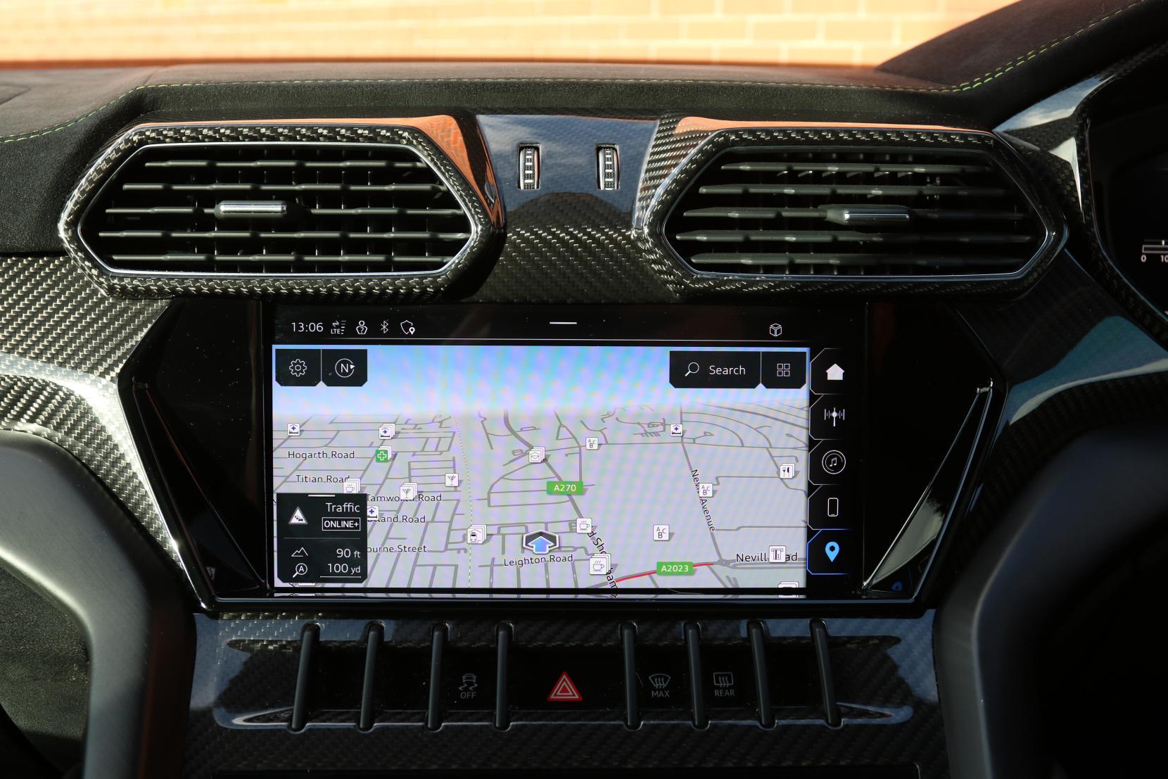 Lamborghini Urus 4.0 V8 BiTurbo Performante SUV 5dr Petrol Auto 4WD Euro 6 (666 ps)