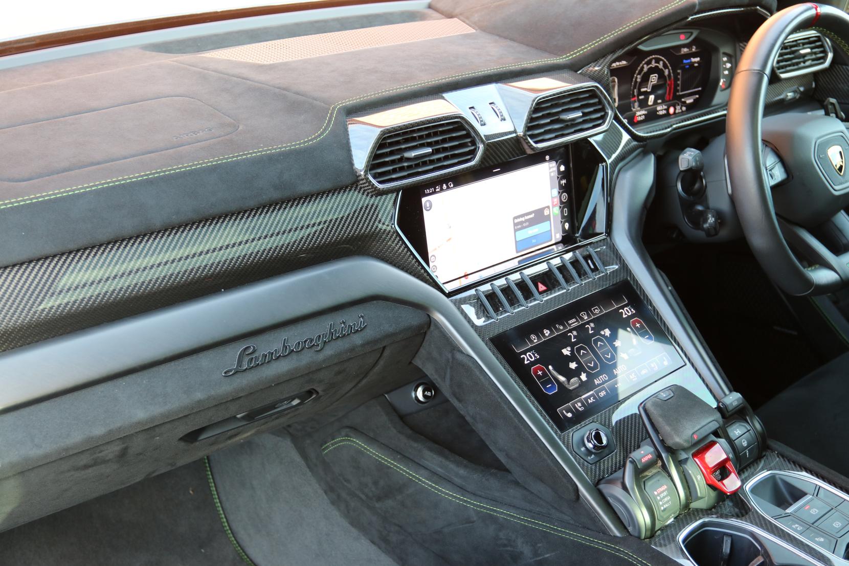 Lamborghini Urus 4.0 V8 BiTurbo Performante SUV 5dr Petrol Auto 4WD Euro 6 (666 ps)