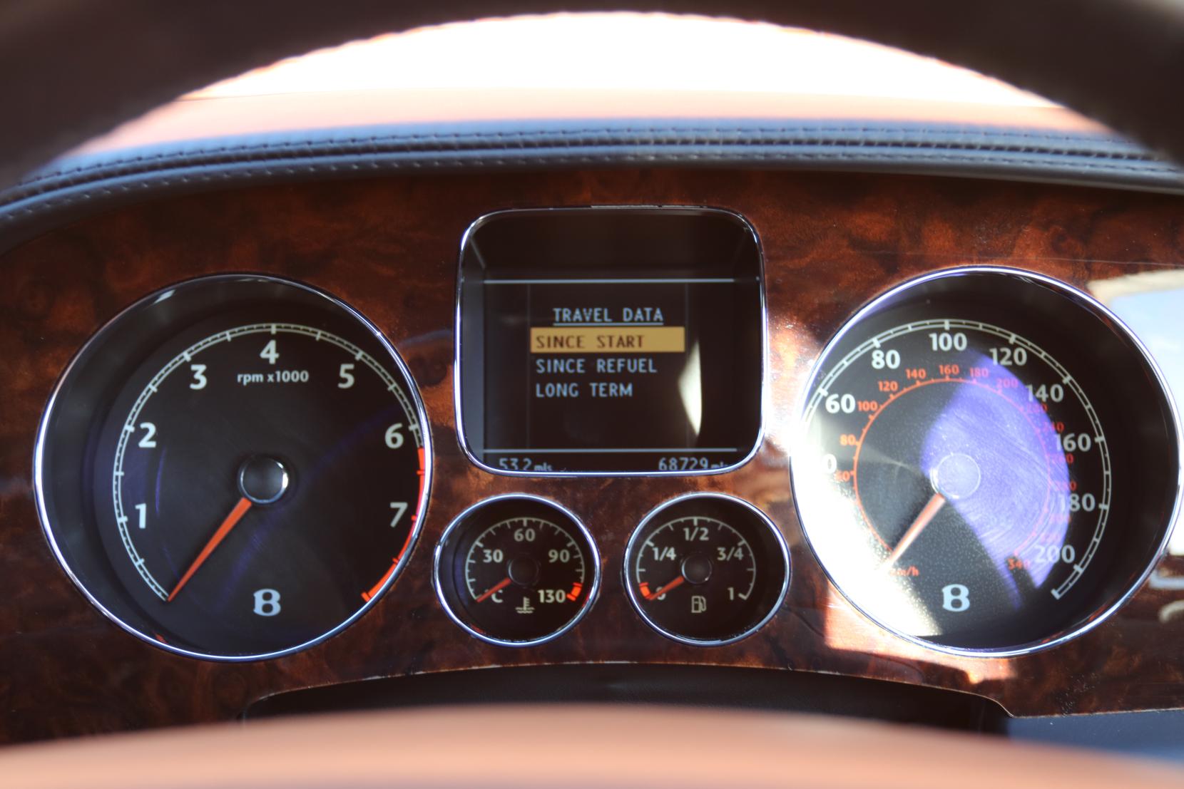 Bentley Continental 6.0 W12 Flying Spur Saloon 4dr Petrol Auto 4WD Euro 4 (560 ps)