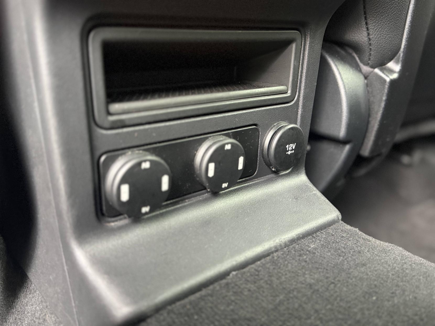 Jaguar F-PACE 2.0 D180 R-Sport SUV 5dr Diesel Auto Euro 6 (s/s) (180 ps)