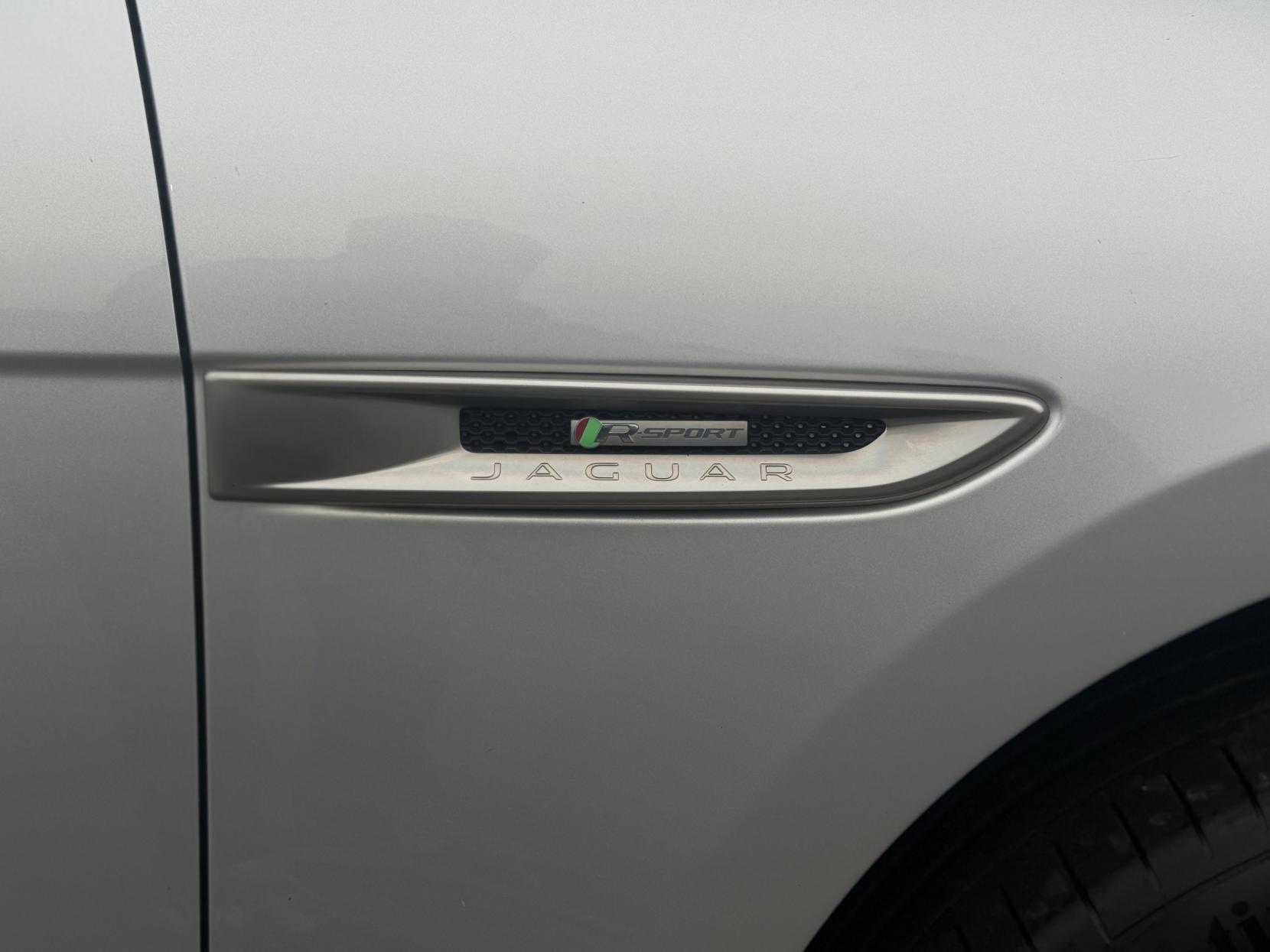 Jaguar F-PACE 2.0 D180 R-Sport SUV 5dr Diesel Auto Euro 6 (s/s) (180 ps)