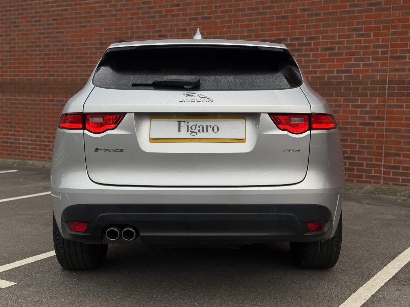 Jaguar F-PACE 2.0 D180 R-Sport SUV 5dr Diesel Auto Euro 6 (s/s) (180 ps)