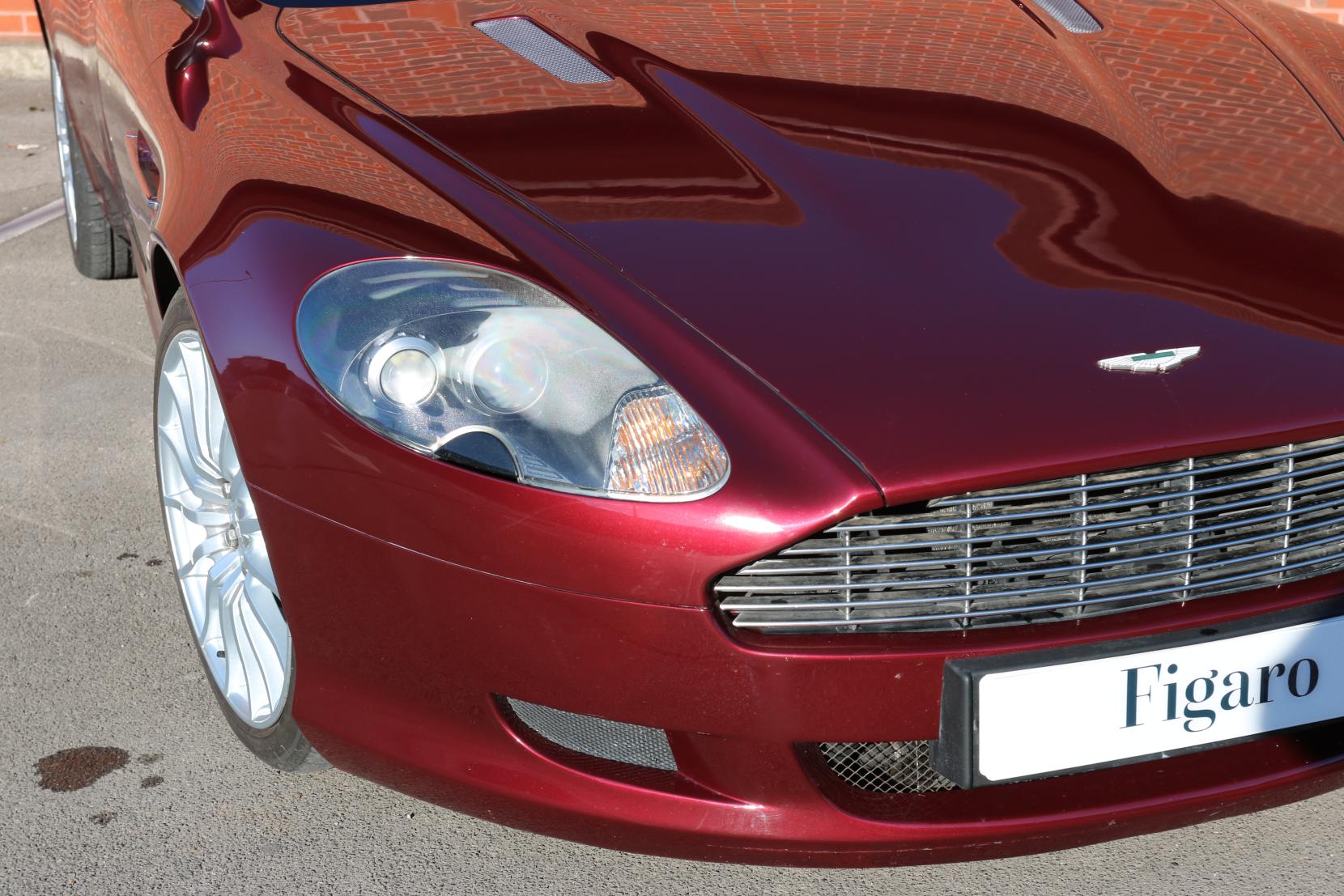 Aston Martin DB9 5.9 Coupe 2dr Petrol Seq (394 g/km, 450 bhp)
