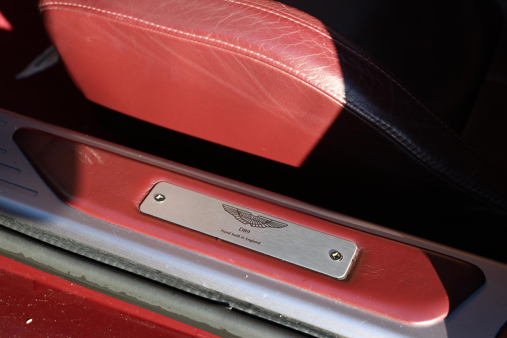 Aston Martin DB9 5.9 Coupe 2dr Petrol Seq (394 g/km, 450 bhp)