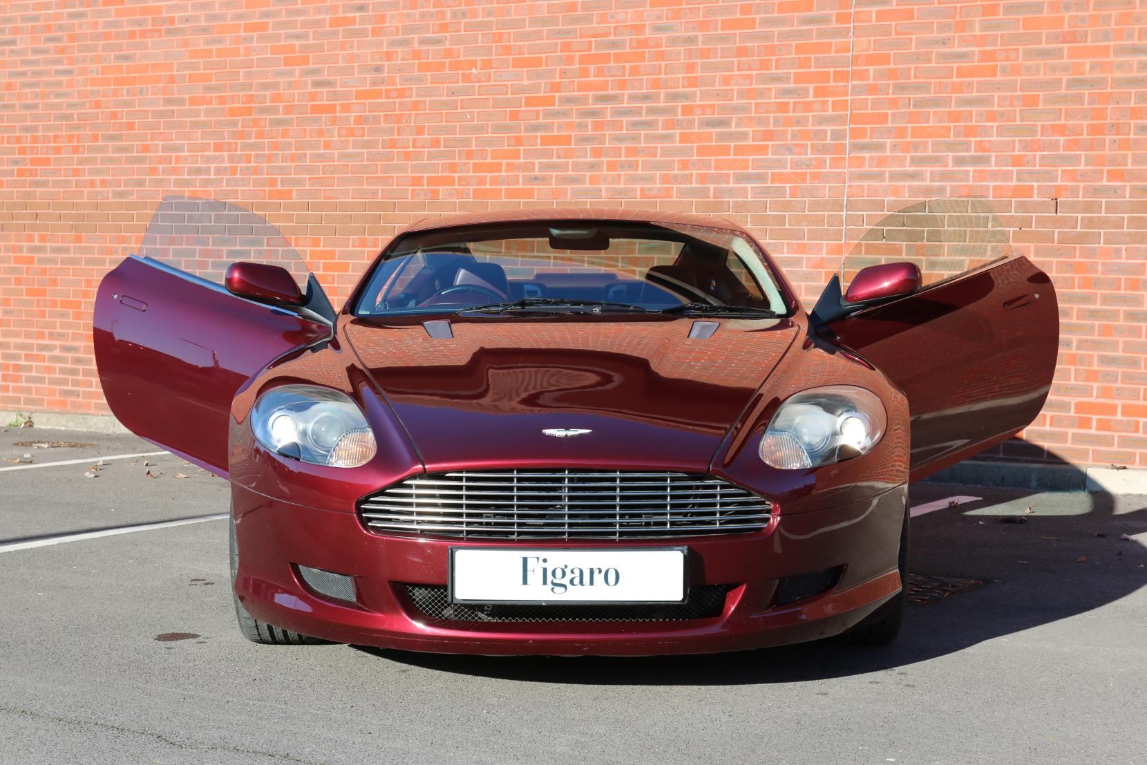 Aston Martin DB9 5.9 Coupe 2dr Petrol Seq (394 g/km, 450 bhp)