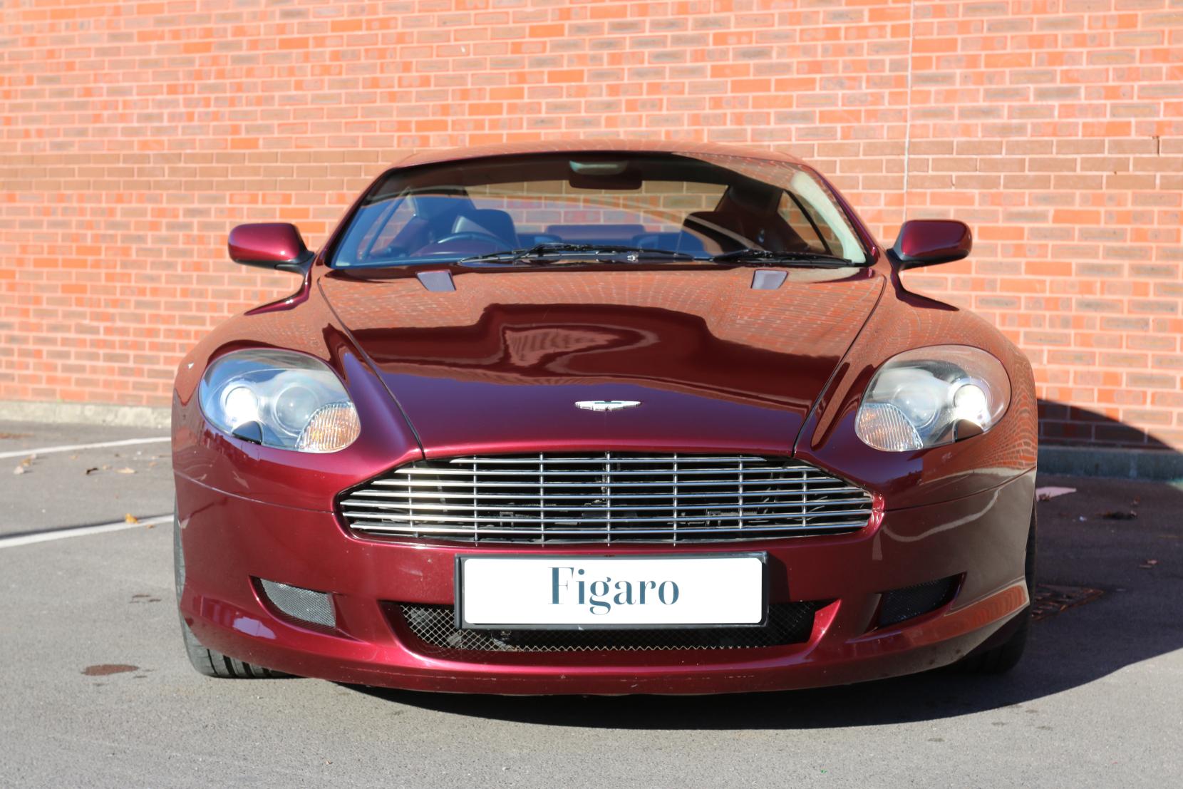 Aston Martin DB9 5.9 Coupe 2dr Petrol Seq (394 g/km, 450 bhp)