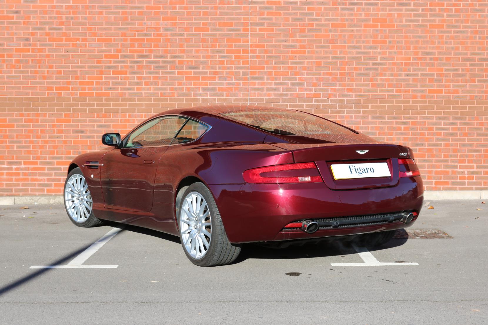 Aston Martin DB9 5.9 Coupe 2dr Petrol Seq (394 g/km, 450 bhp)