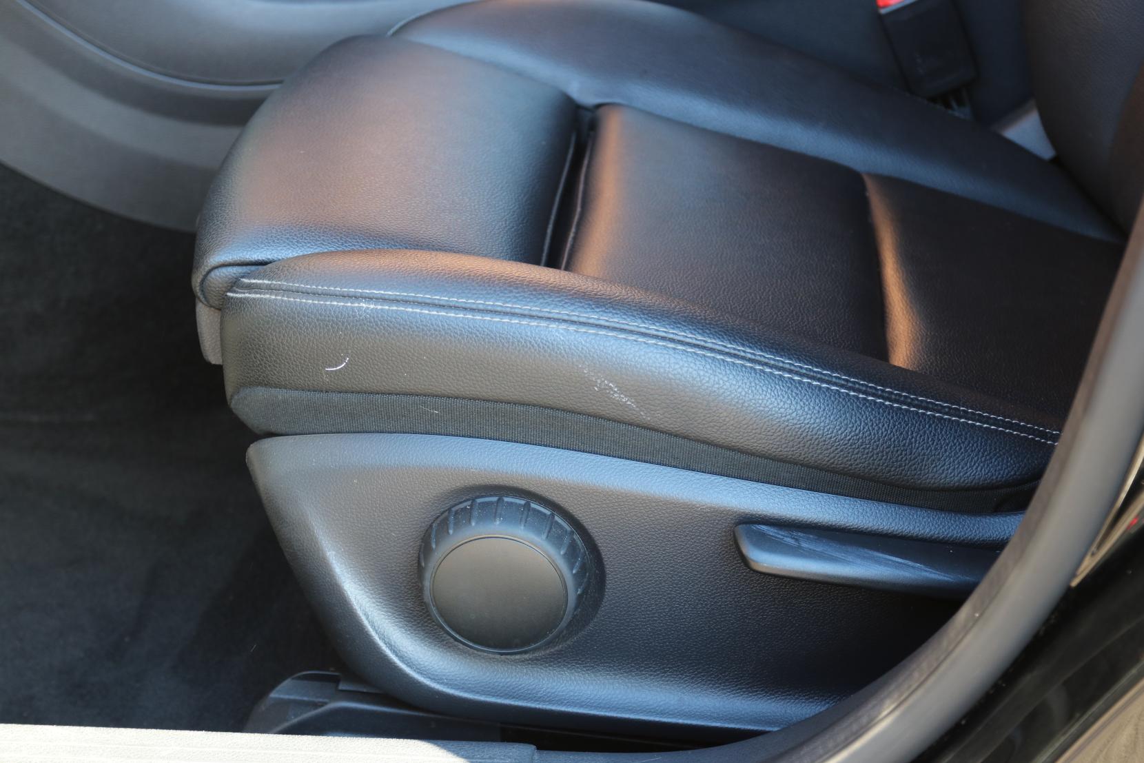 Mercedes-Benz GLA 1.6 GLA200 SE (Executive) SUV 5dr Petrol Manual Euro 6 (s/s) (156 ps)