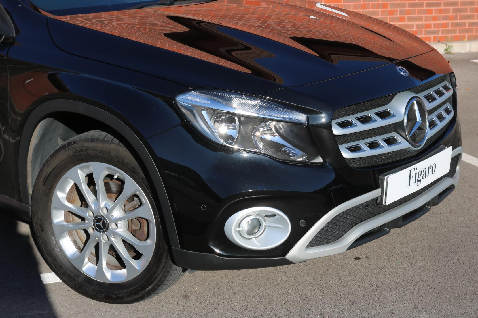 Mercedes-Benz GLA 1.6 GLA200 SE (Executive) SUV 5dr Petrol Manual Euro 6 (s/s) (156 ps)