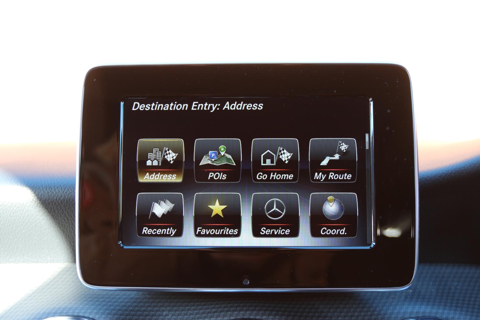 Mercedes-Benz GLA 1.6 GLA200 SE (Executive) SUV 5dr Petrol Manual Euro 6 (s/s) (156 ps)