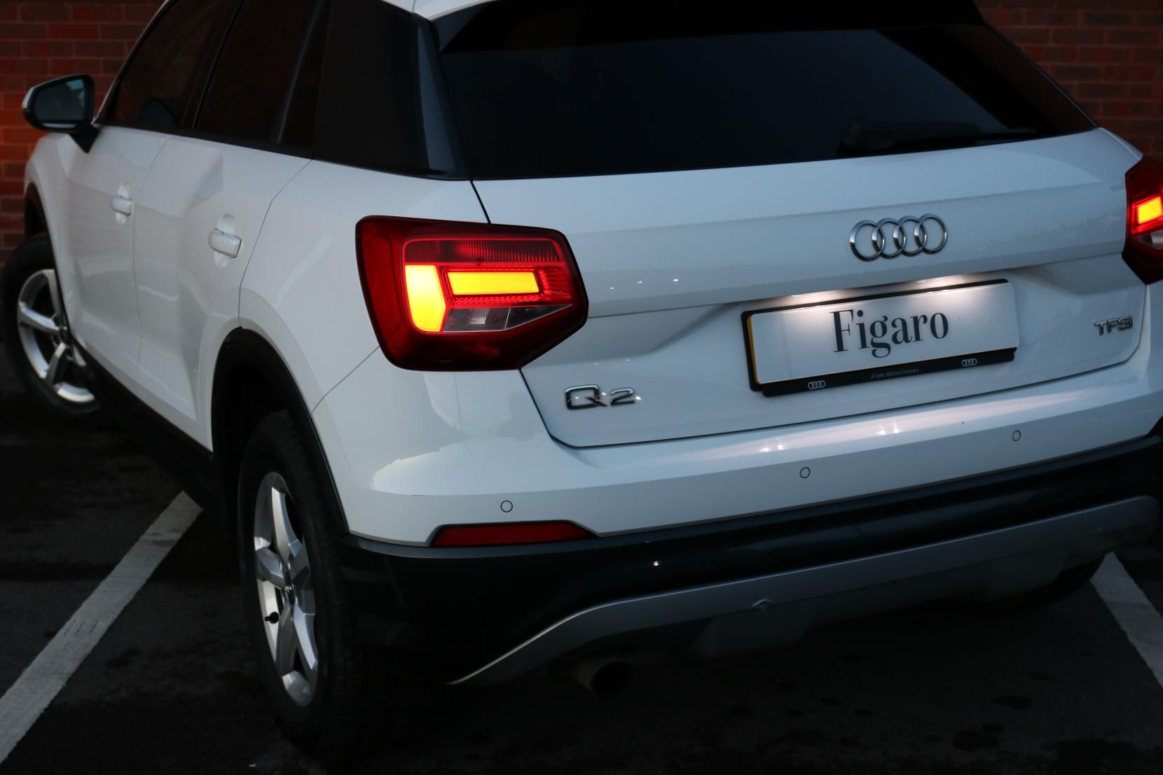 Audi Q2 1.0 TFSI SE SUV 5dr Petrol Manual Euro 6 (s/s) (116 ps)